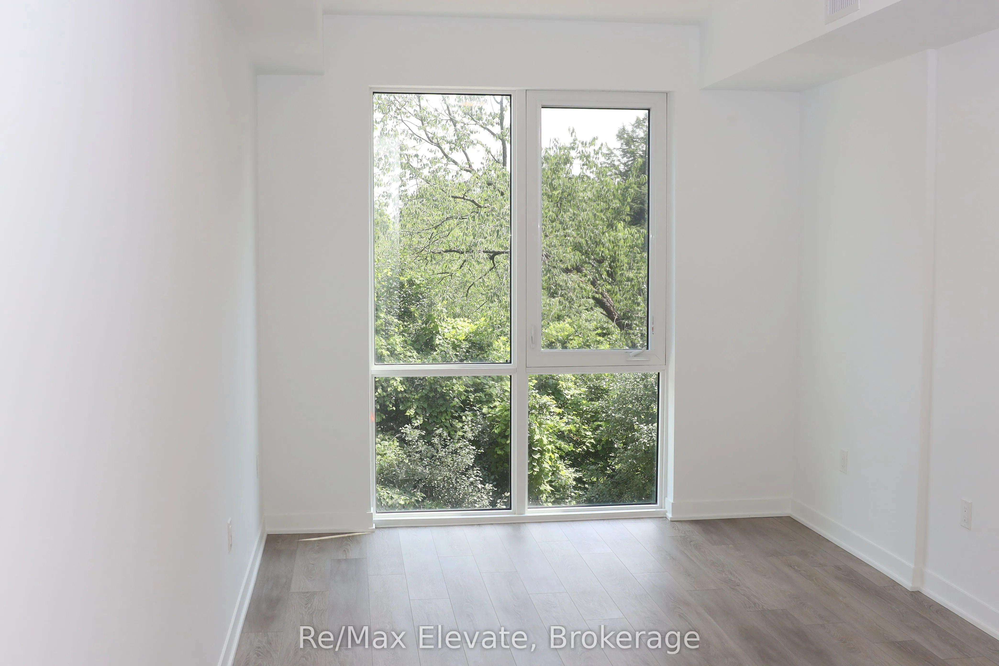 385 Artic Red Drive, #204