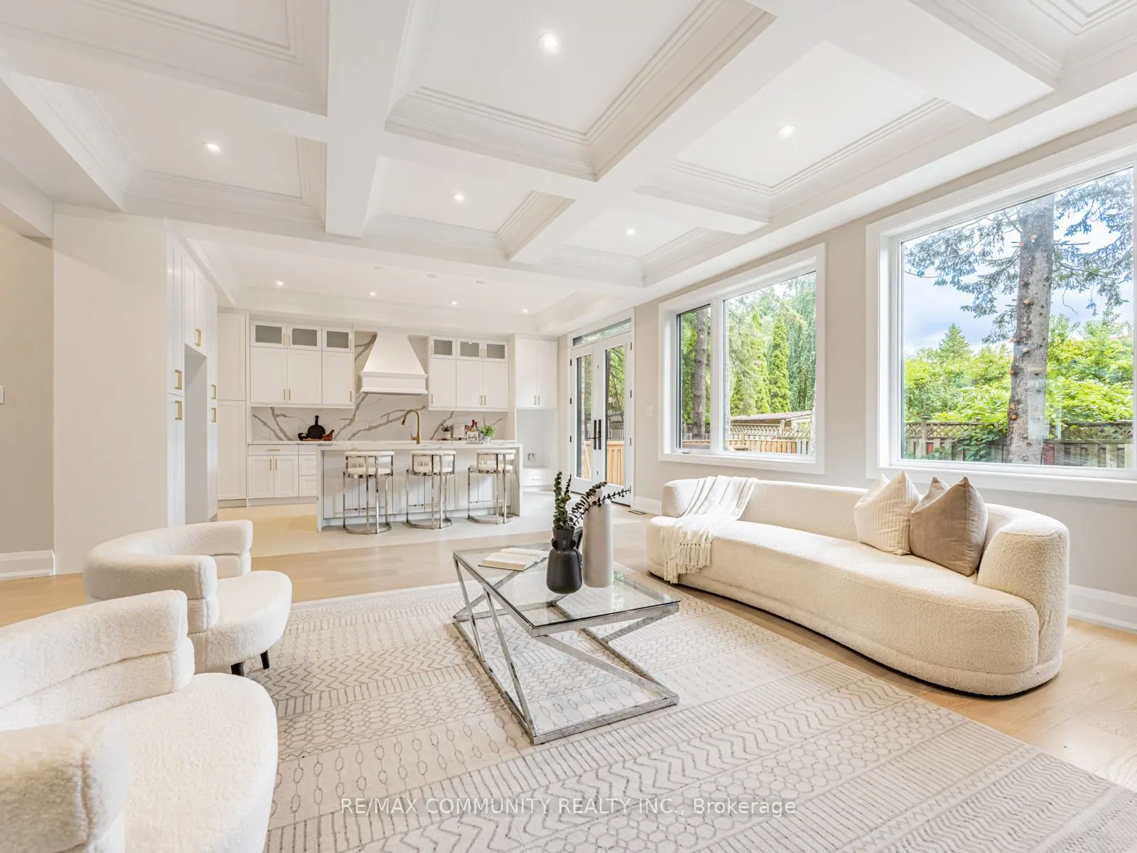 37 Sugarbush Square