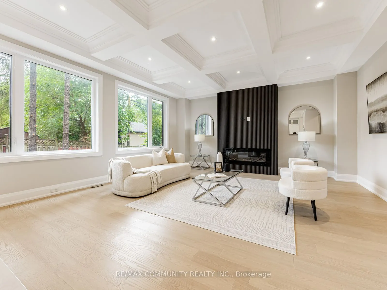 37 Sugarbush Square