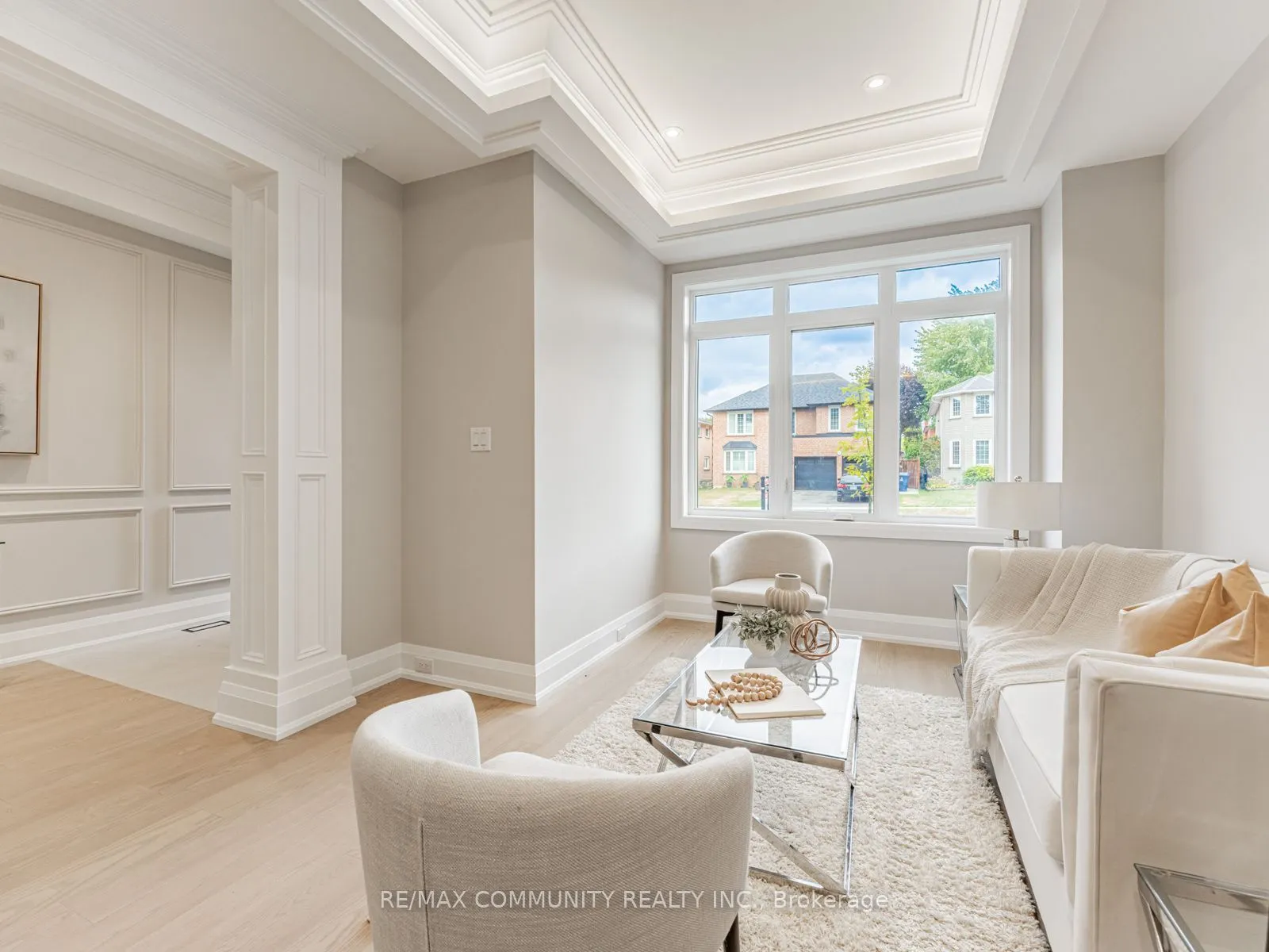 37 Sugarbush Square
