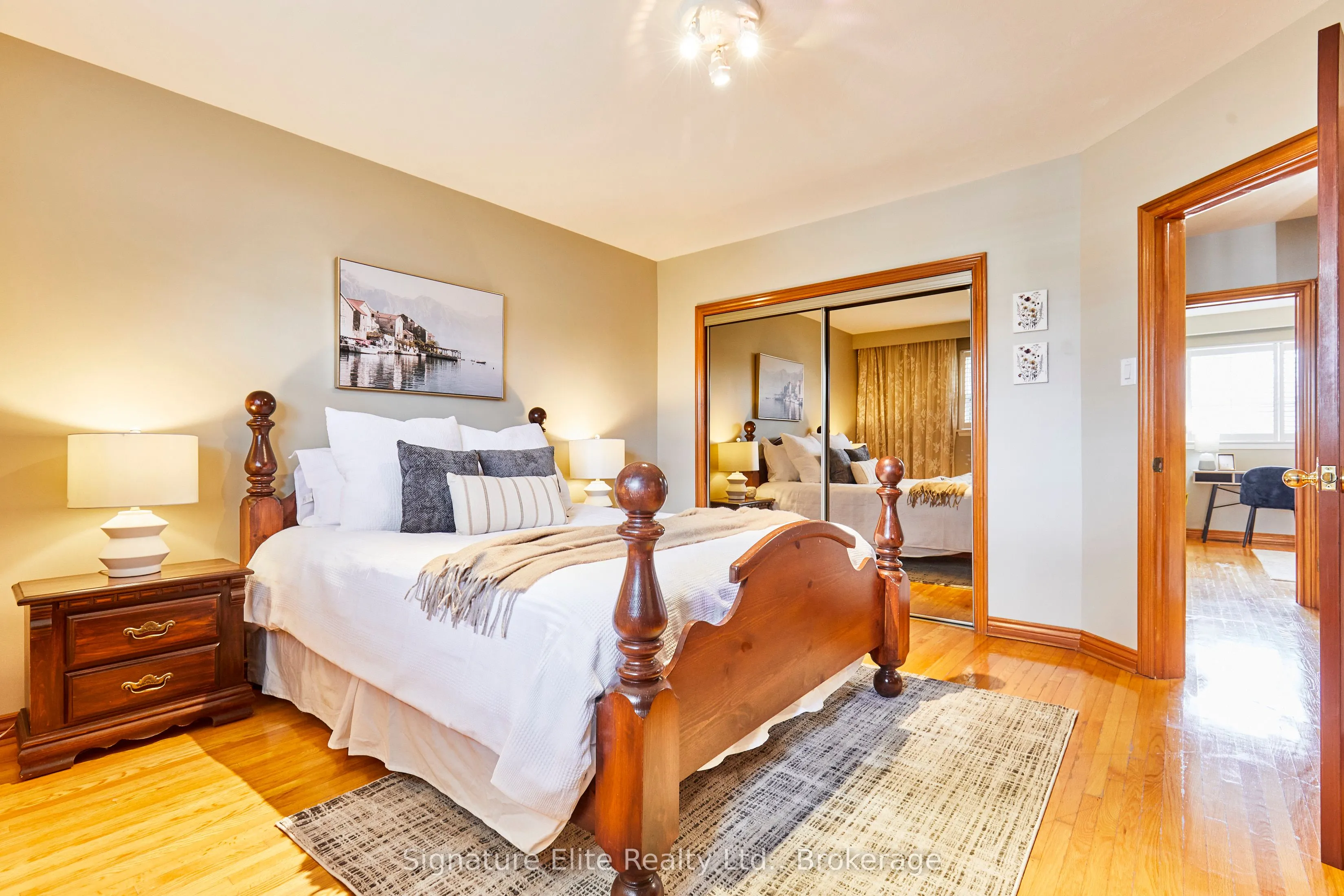 4 Cora Crescent