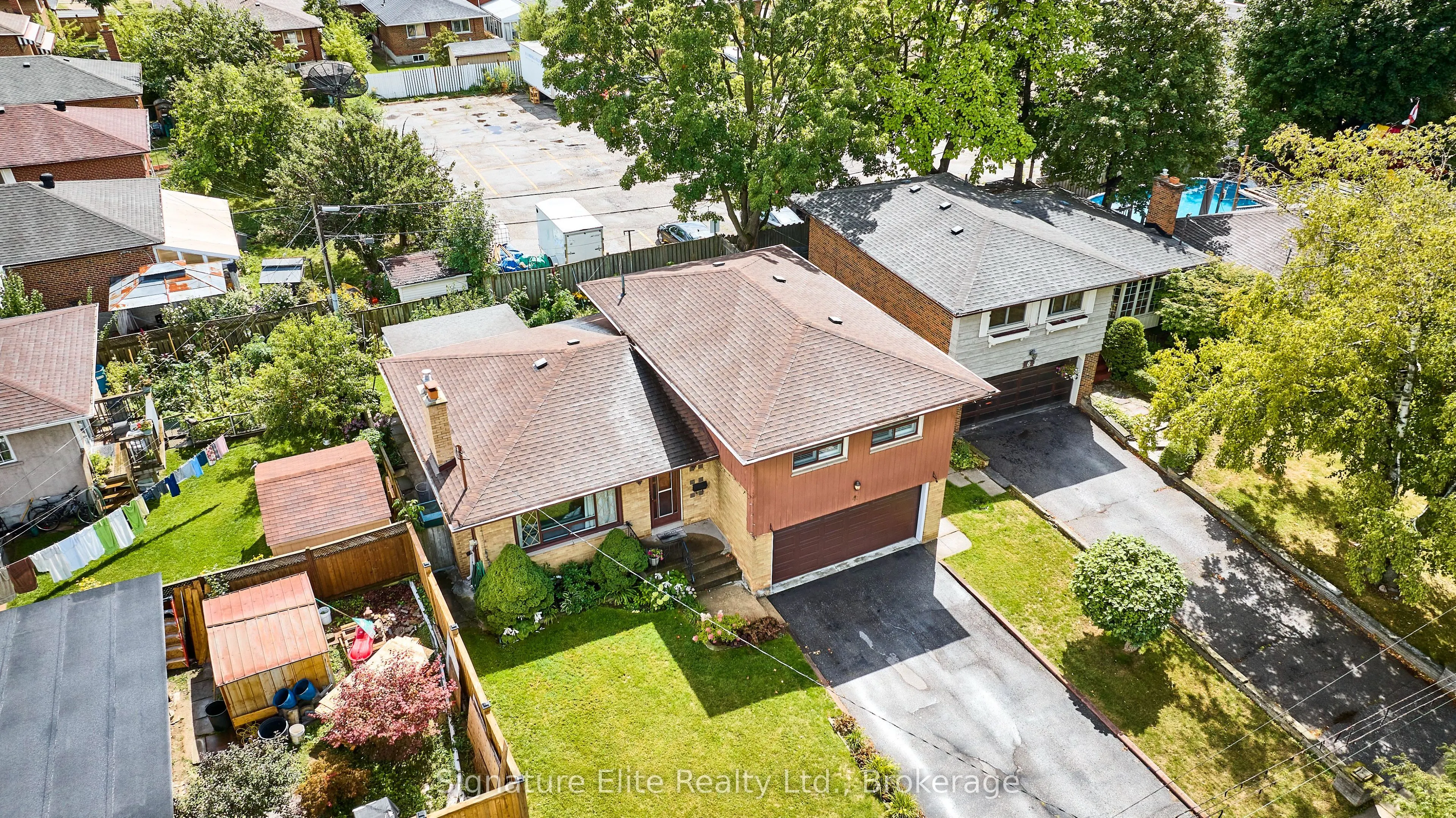4 Cora Crescent