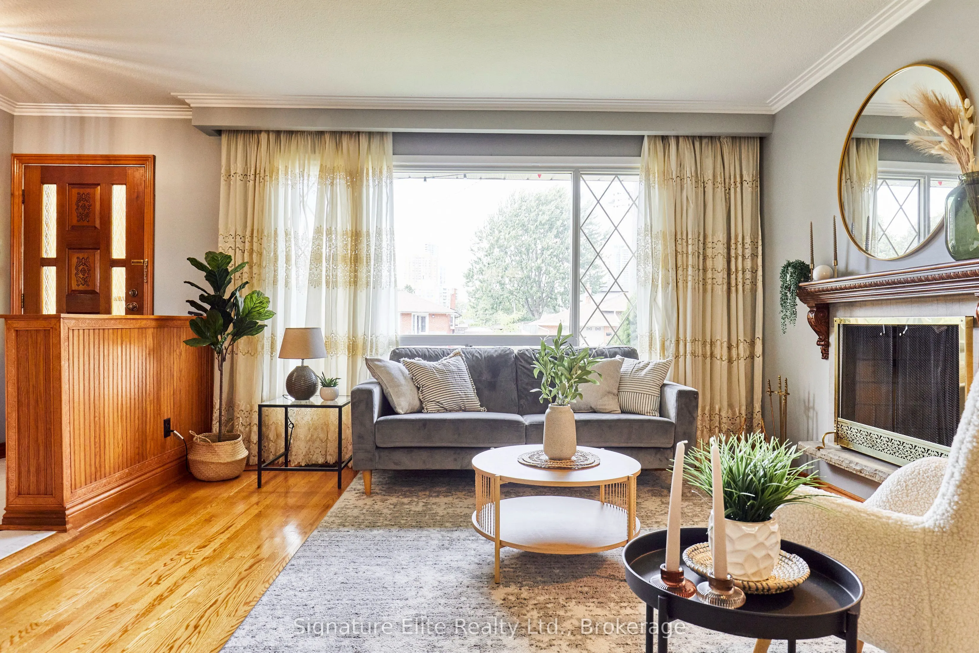 4 Cora Crescent