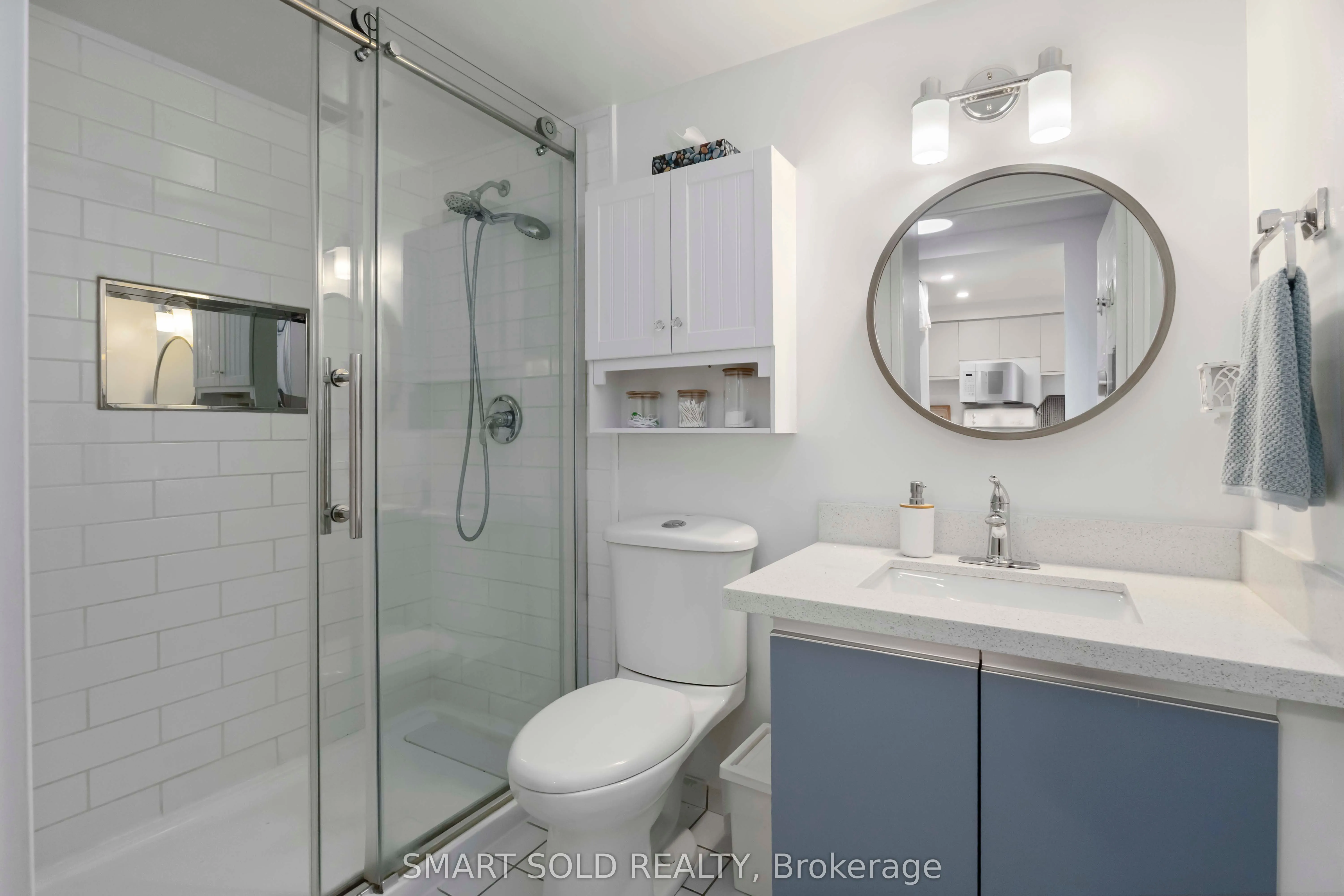 711 Rossland Road E, #514