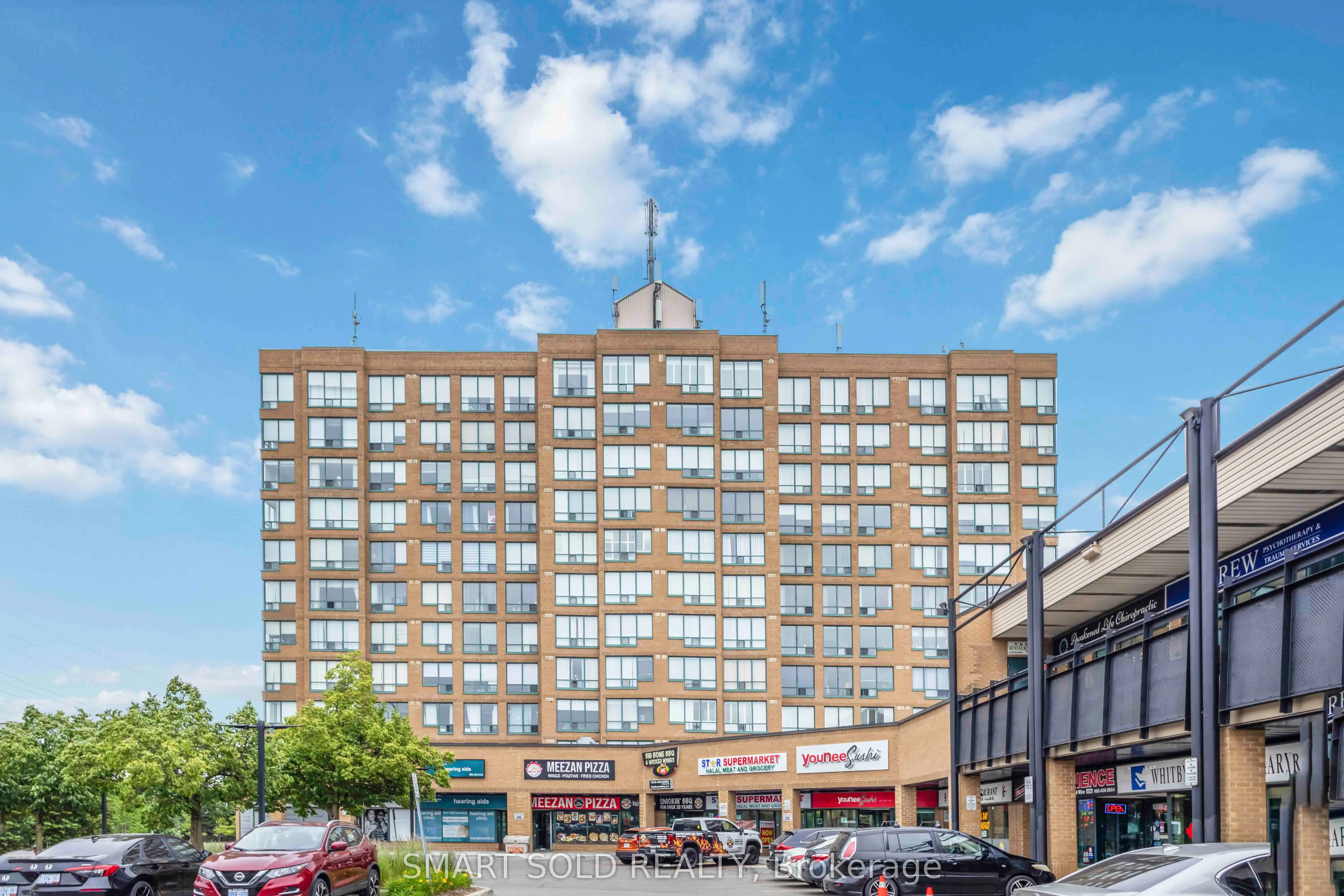 711 Rossland Road E, #514