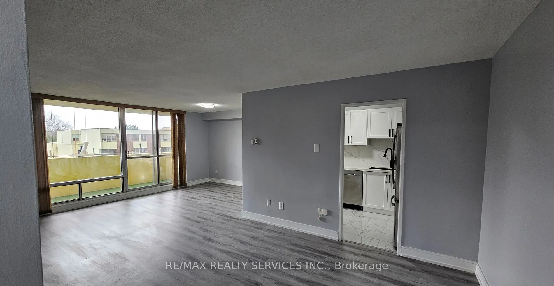 1 Massey Square, #207