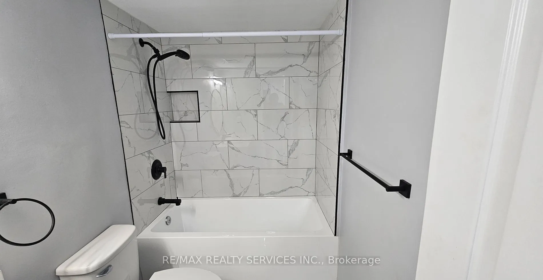 1 Massey Square, #207