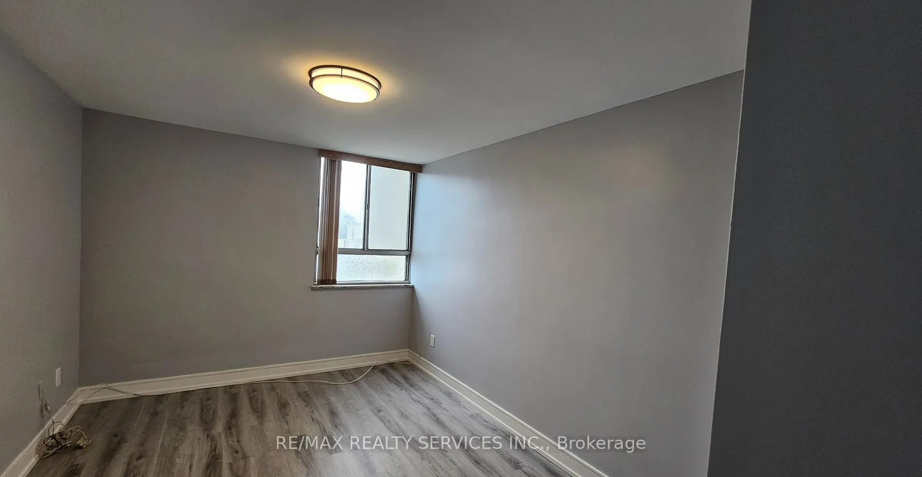 1 Massey Square, #207