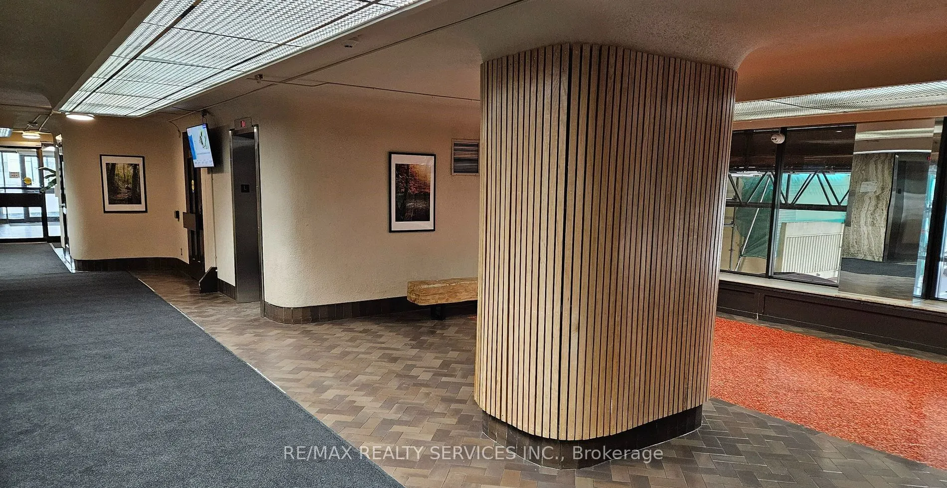 1 Massey Square, #207