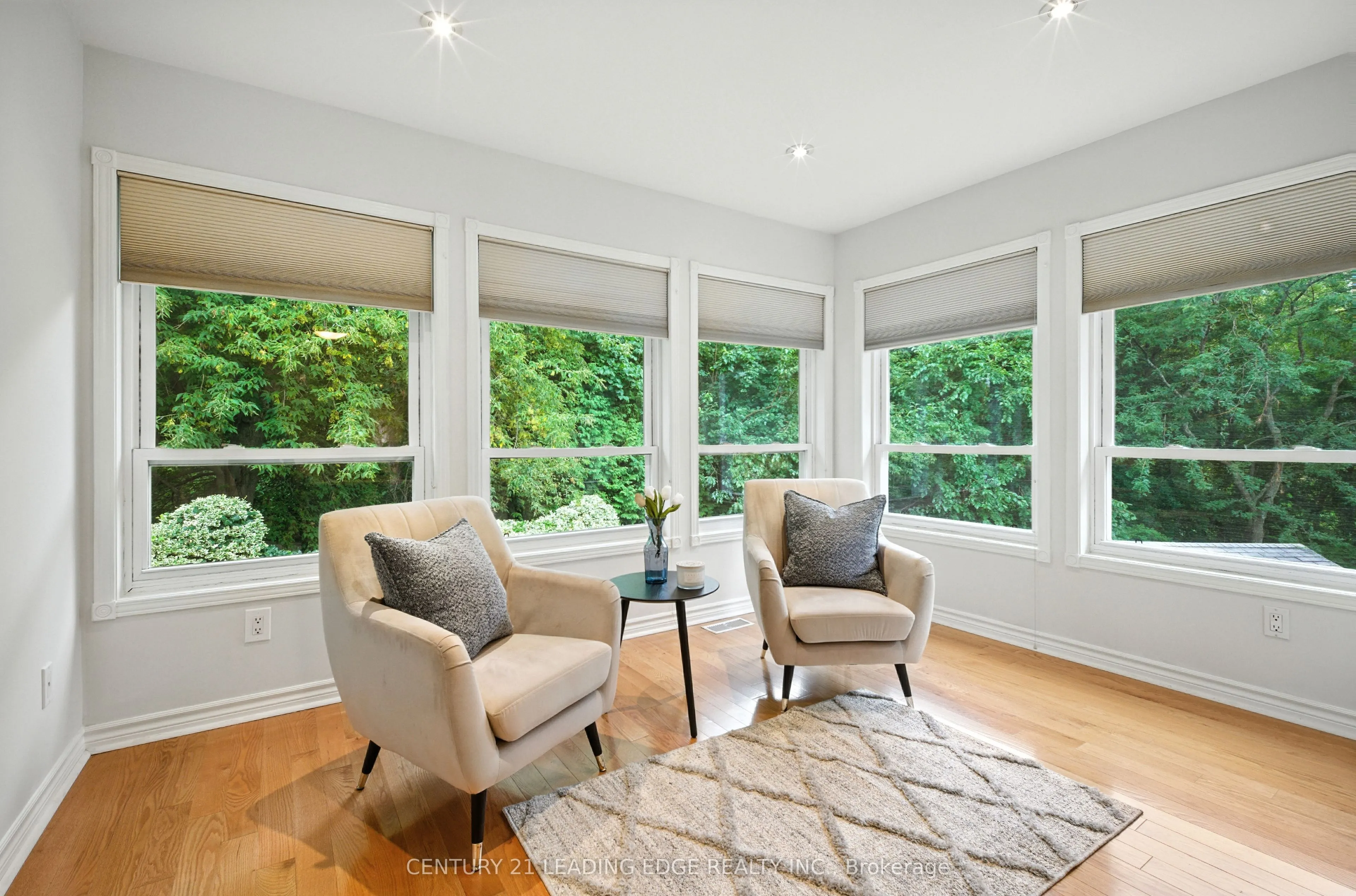 16 Burningham Crescent