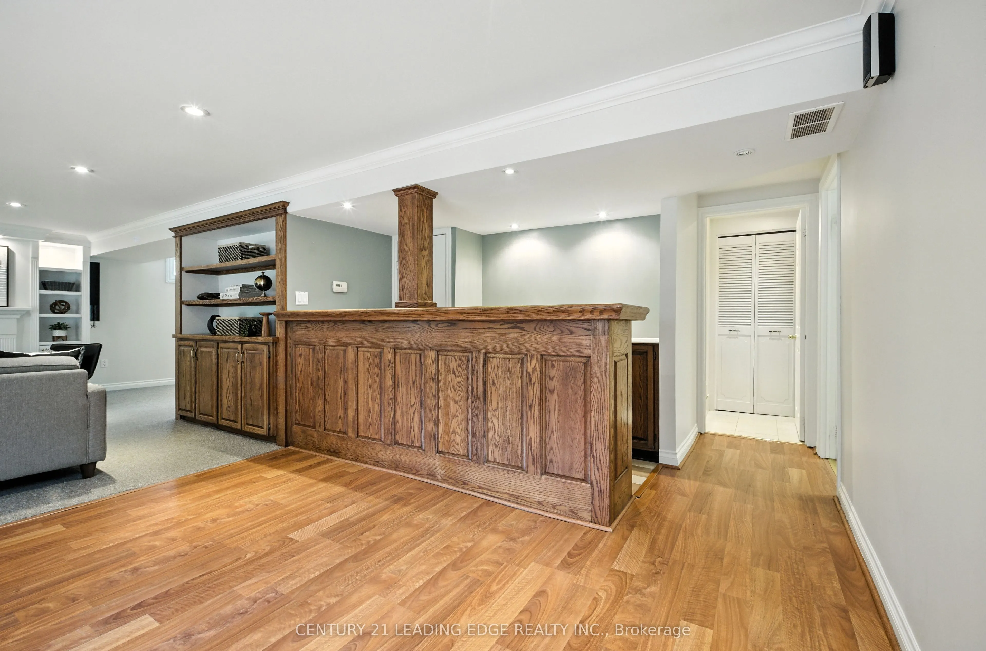16 Burningham Crescent