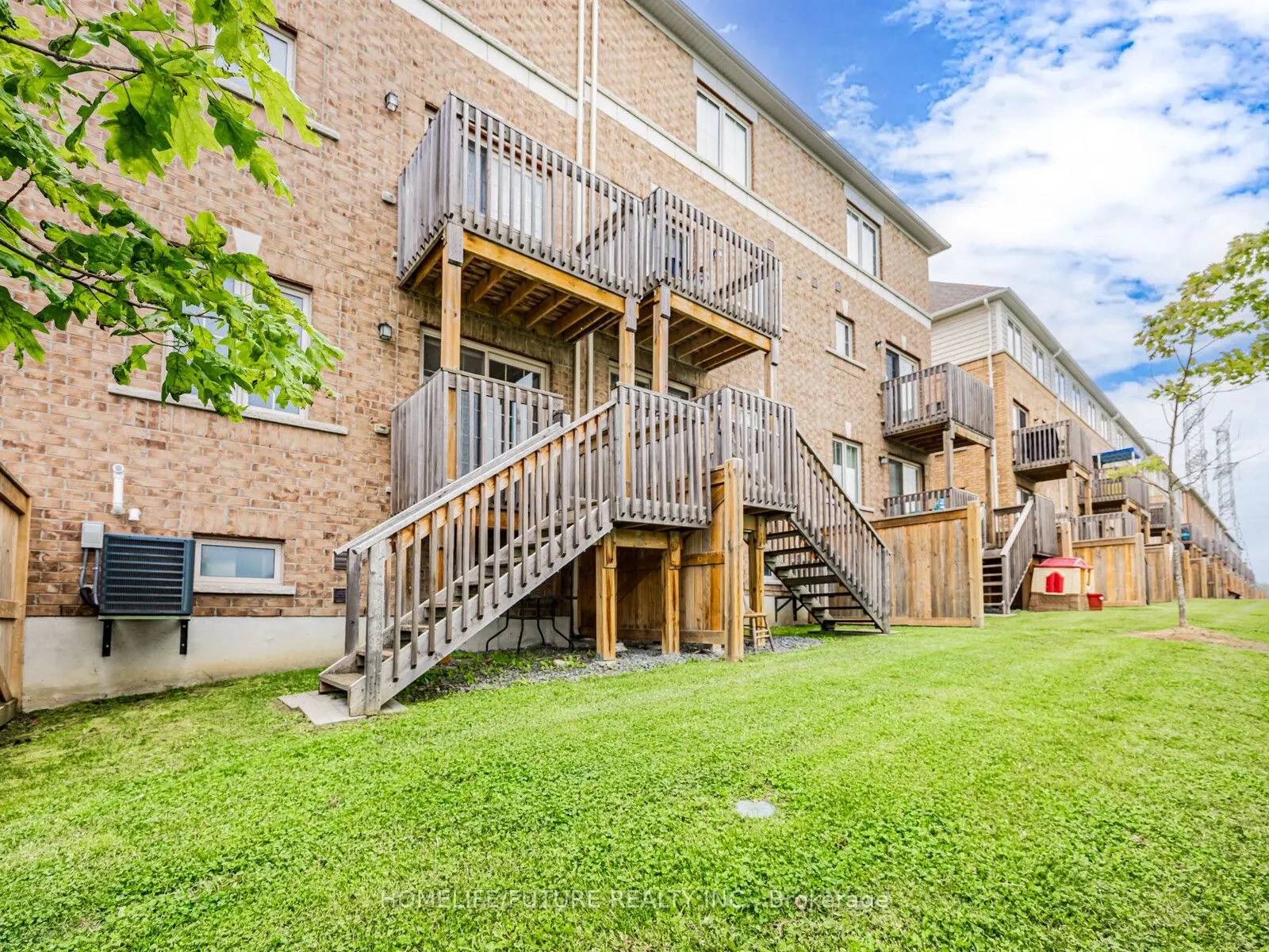 2611 Deputy Minister Path, #6