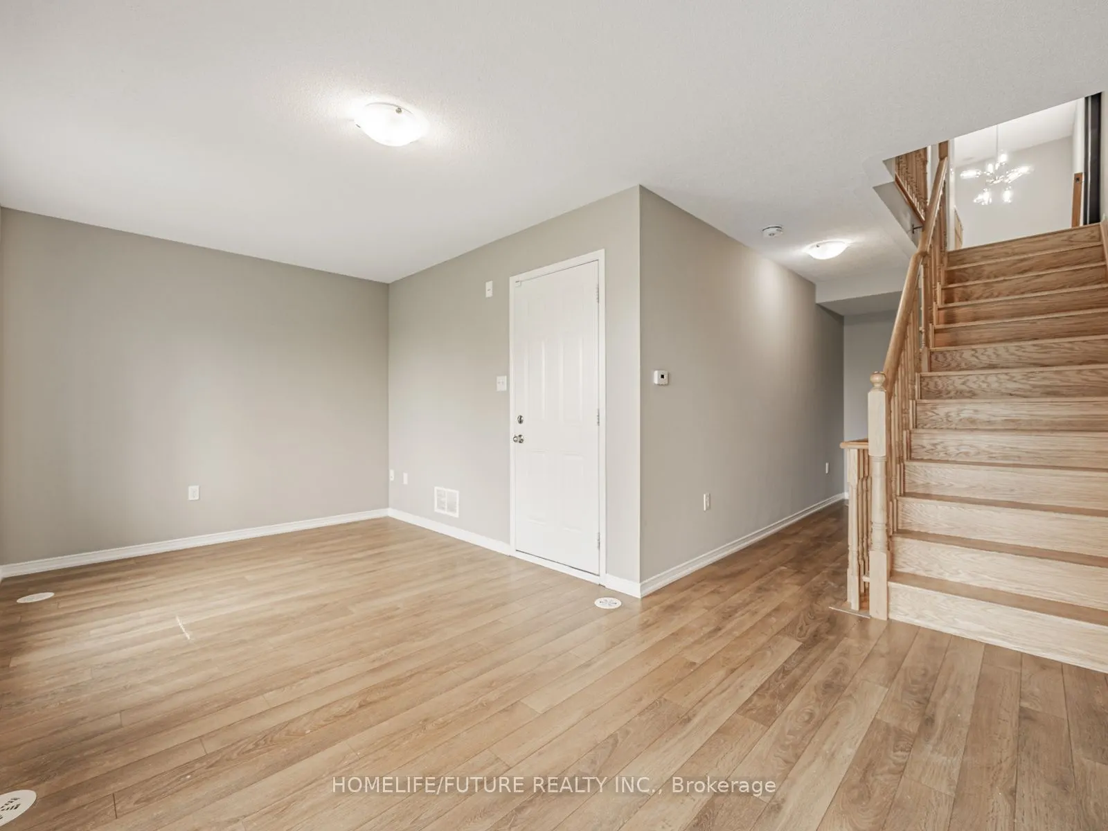 2611 Deputy Minister Path, #6