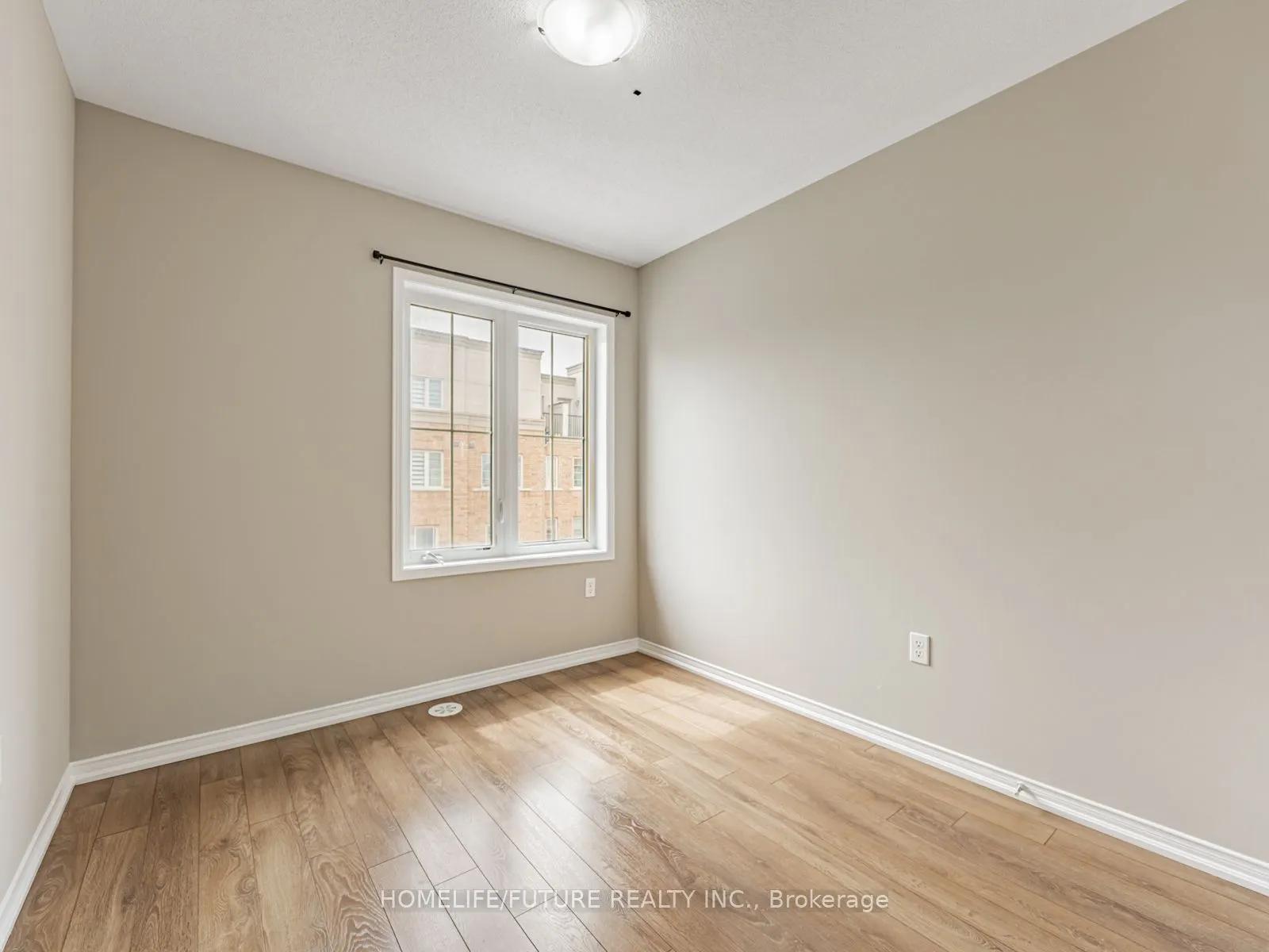 2611 Deputy Minister Path, #6