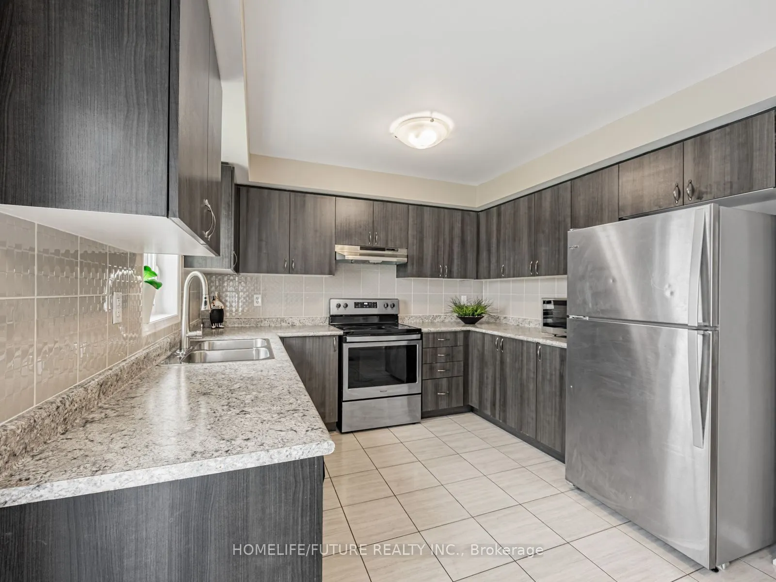 2611 Deputy Minister Path, #6