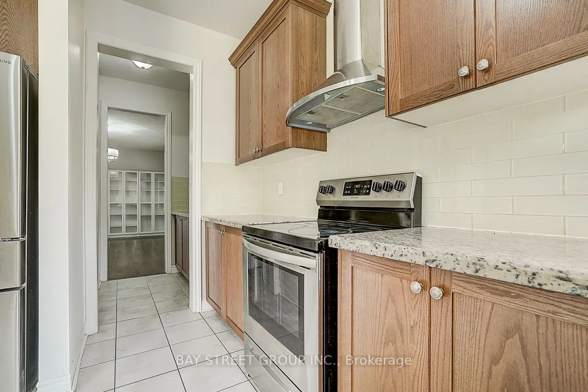 852 William Lee Avenue