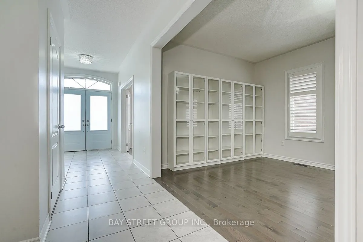 852 William Lee Avenue