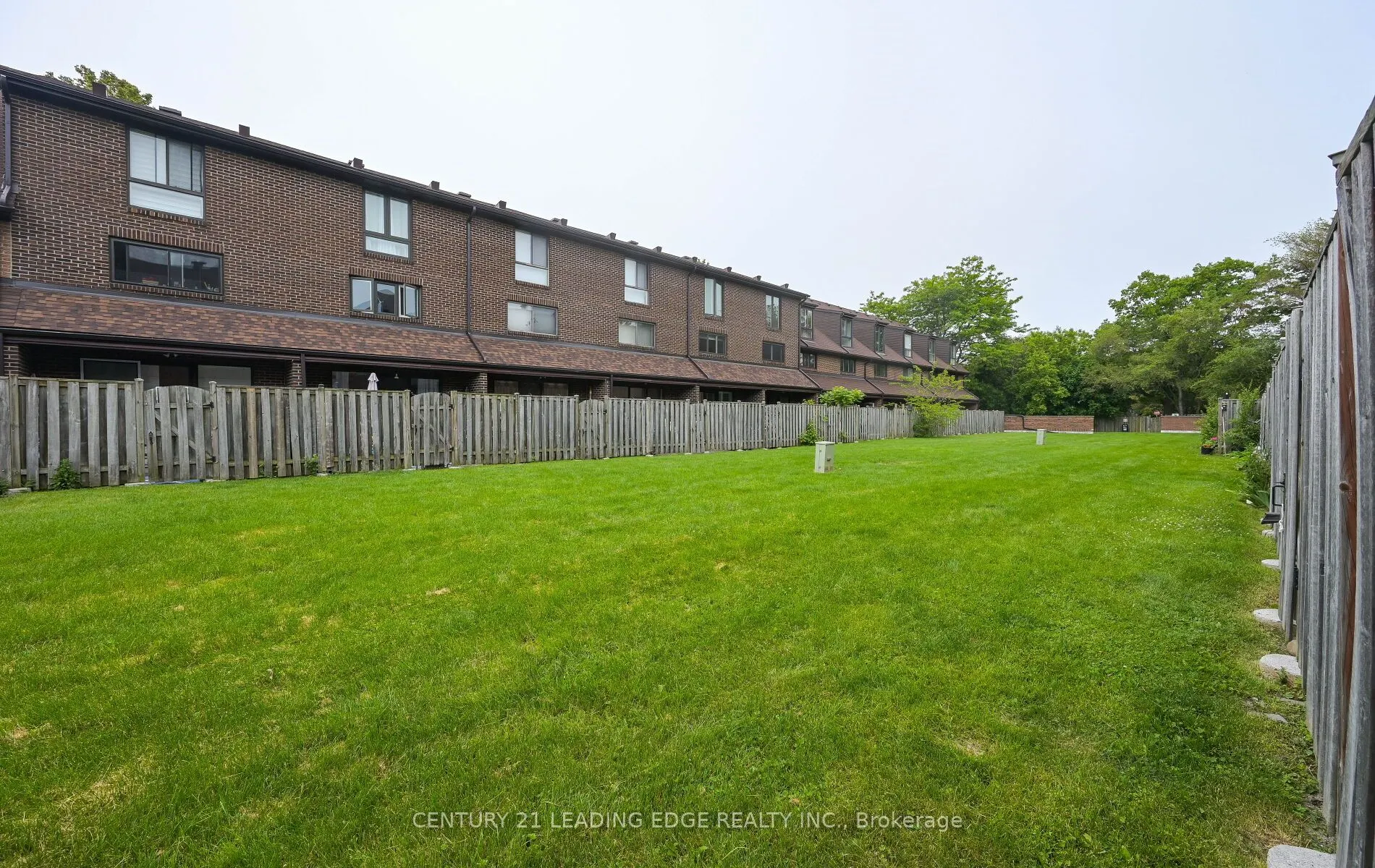 28 Livingston Road, #70