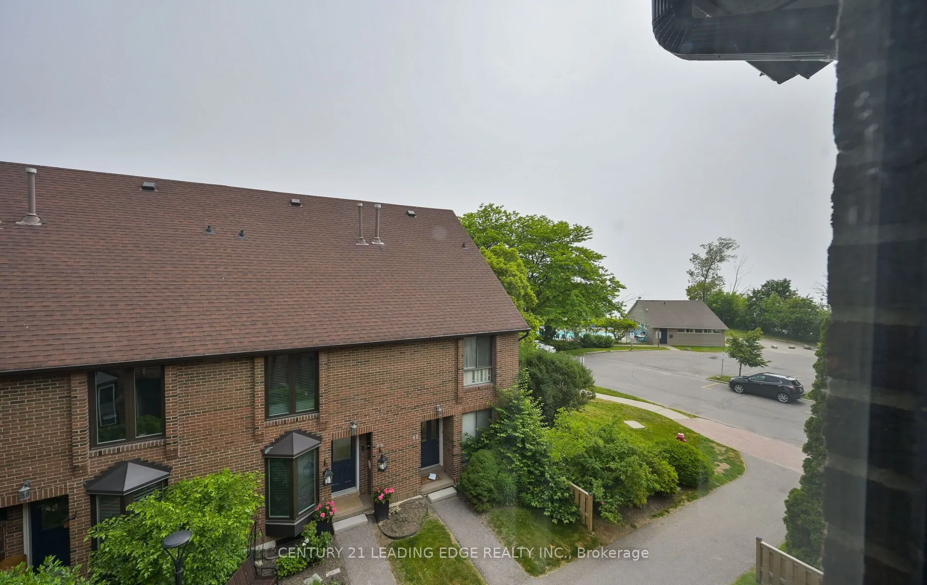 28 Livingston Road, #70
