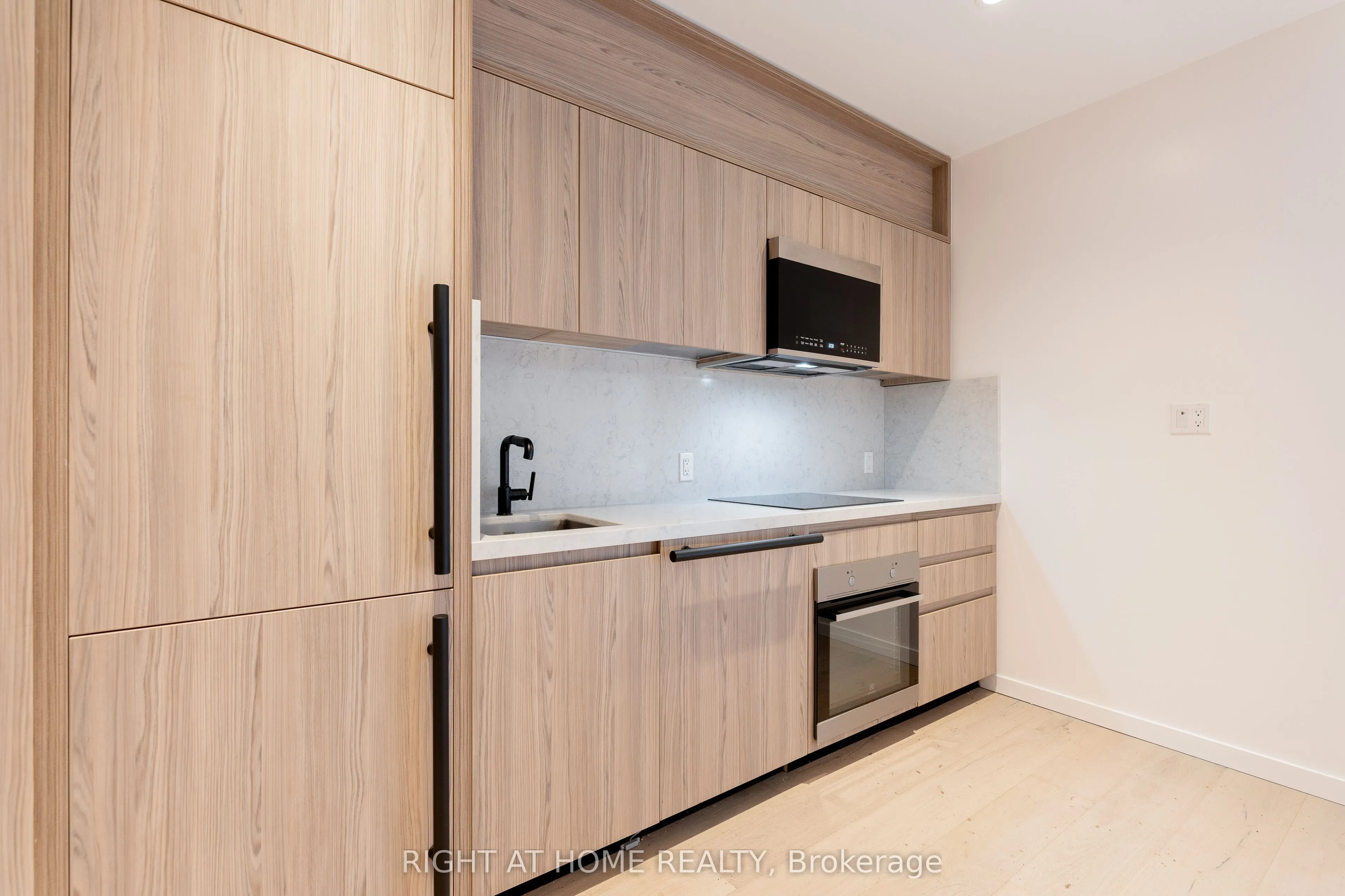 778 Queen Street E, #202