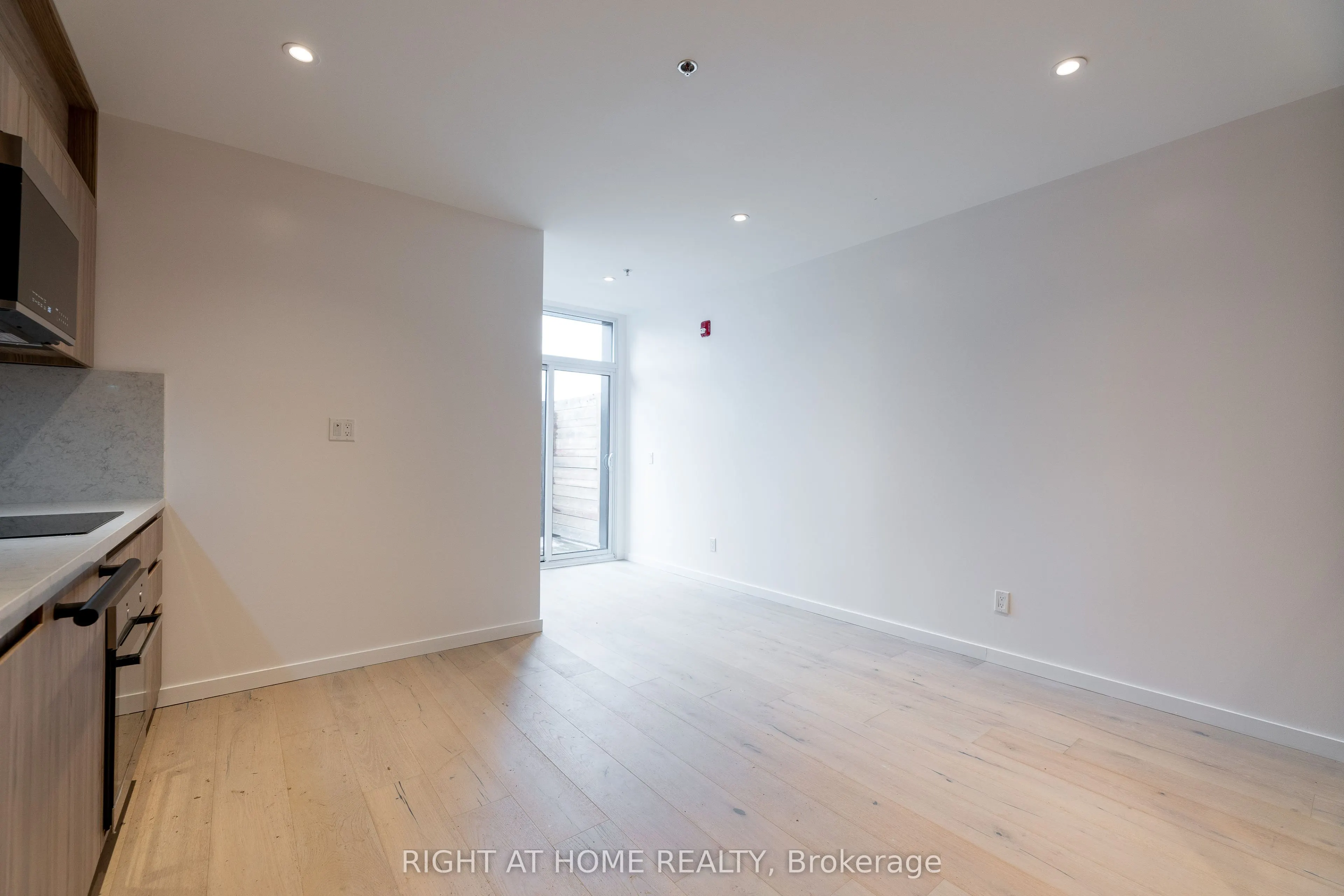778 Queen Street E, #202