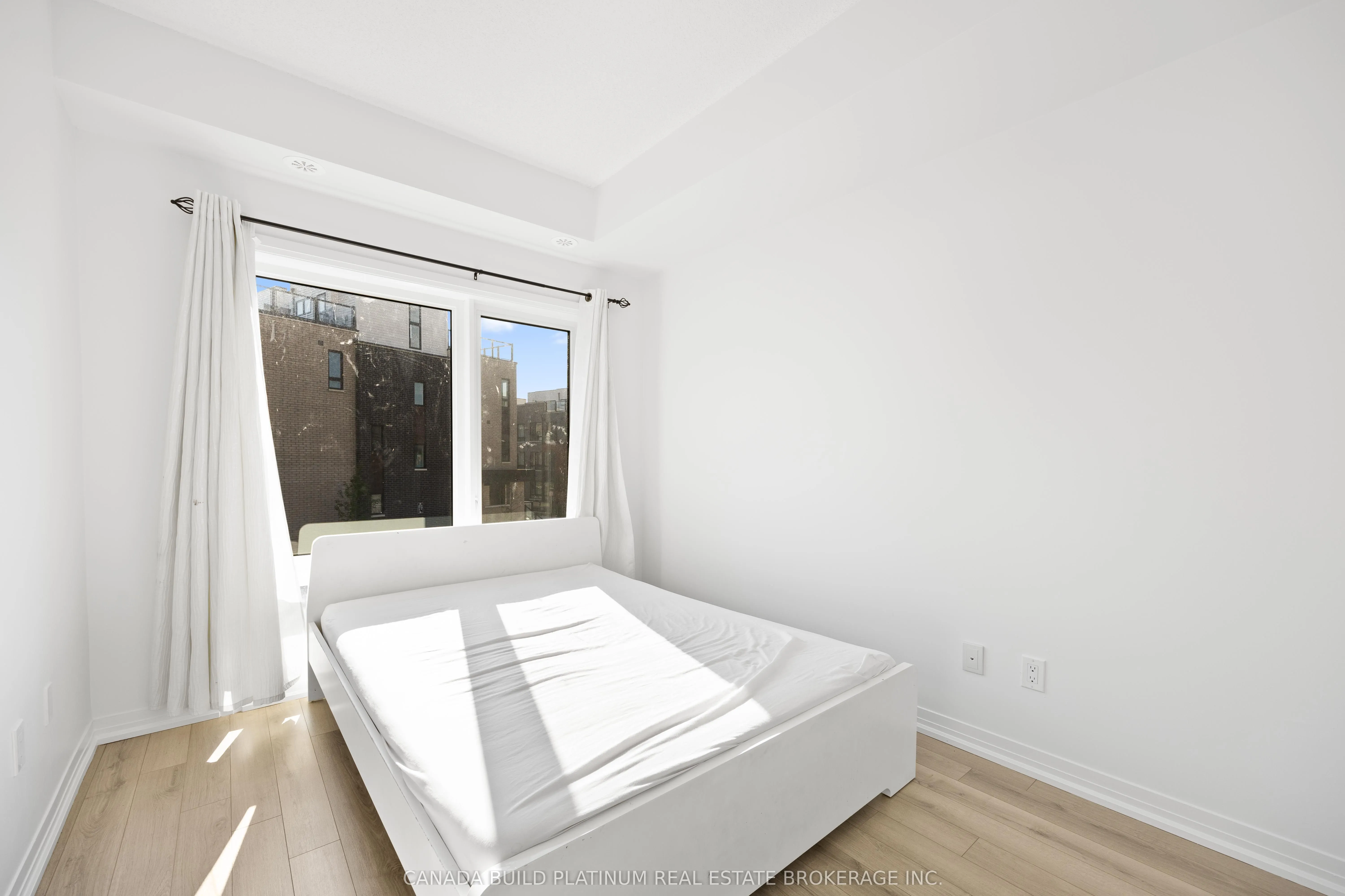 30 Liben Way, #18