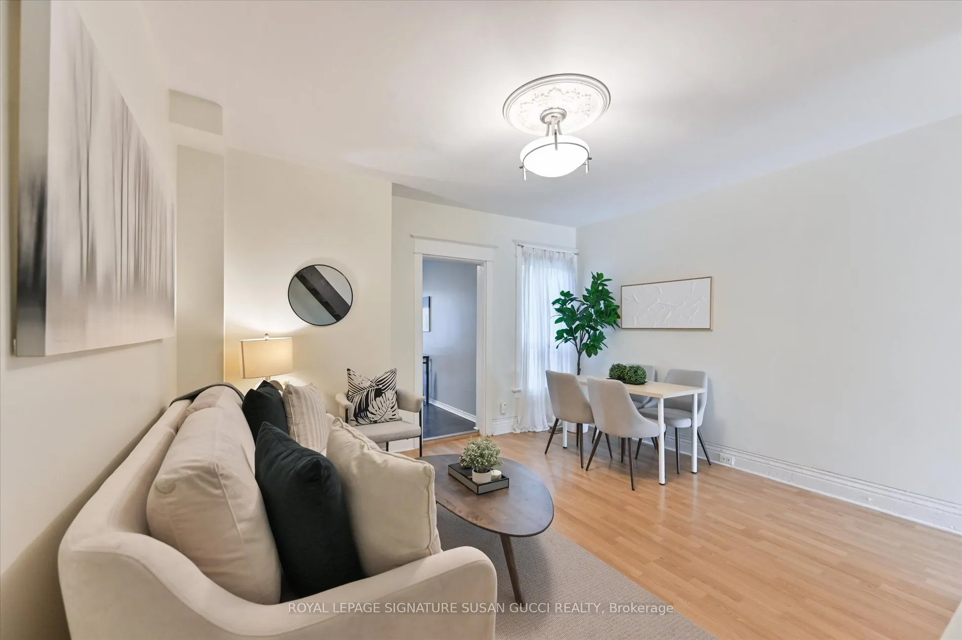 1125 Woodbine Avenue