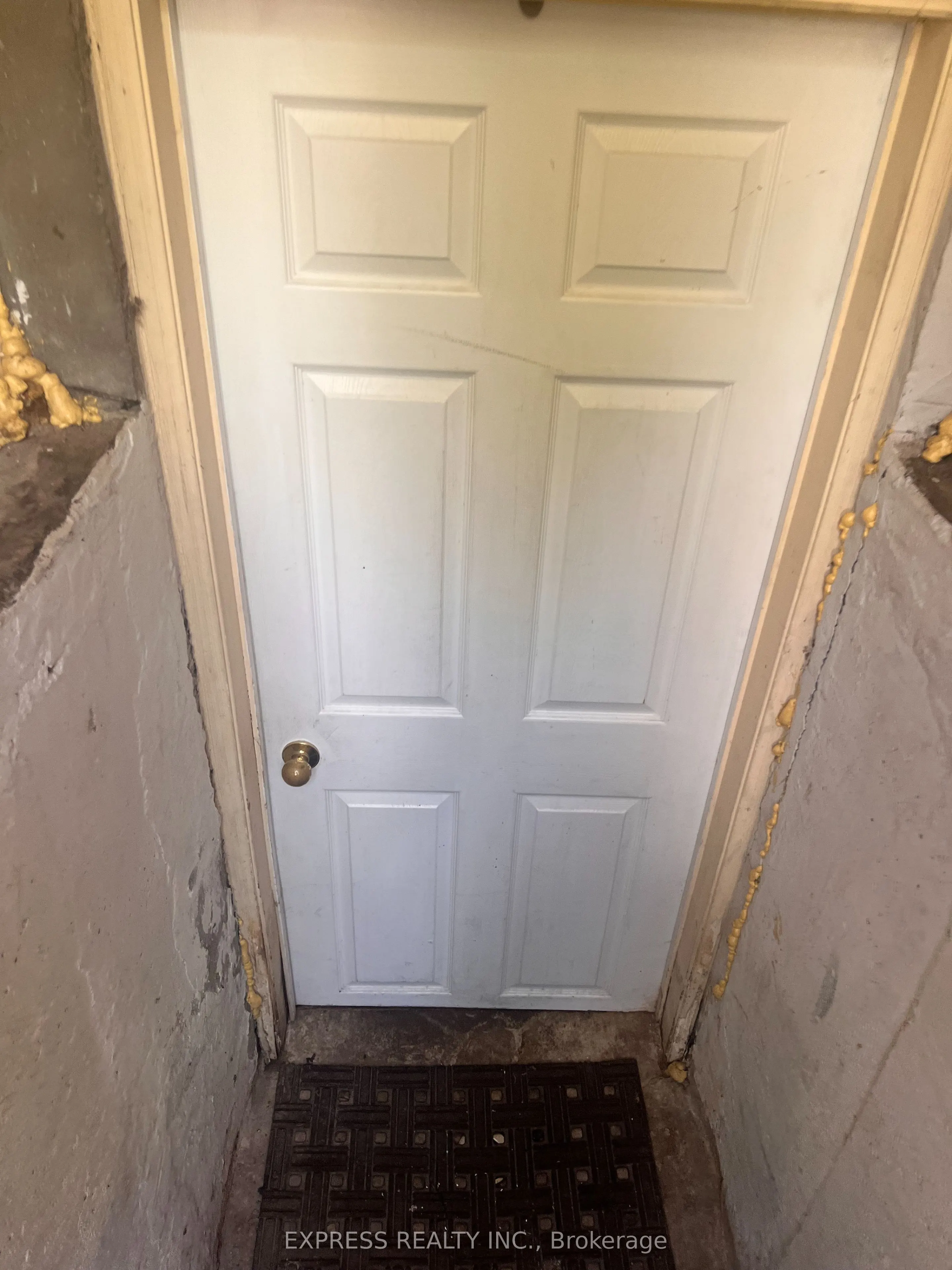 80 Taunton Road W, #Bsmt
