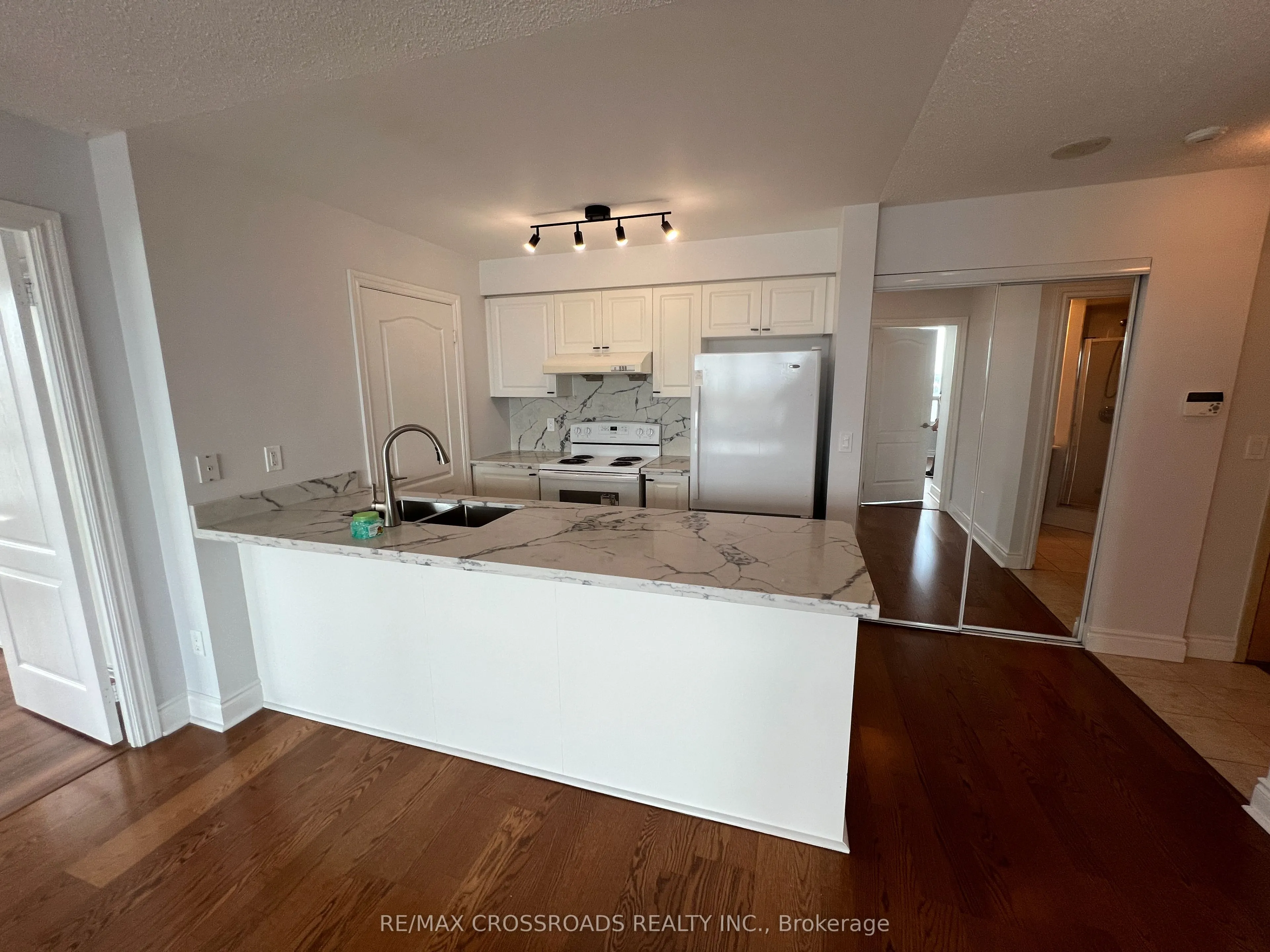 60 Brian Harrison Way, #1907