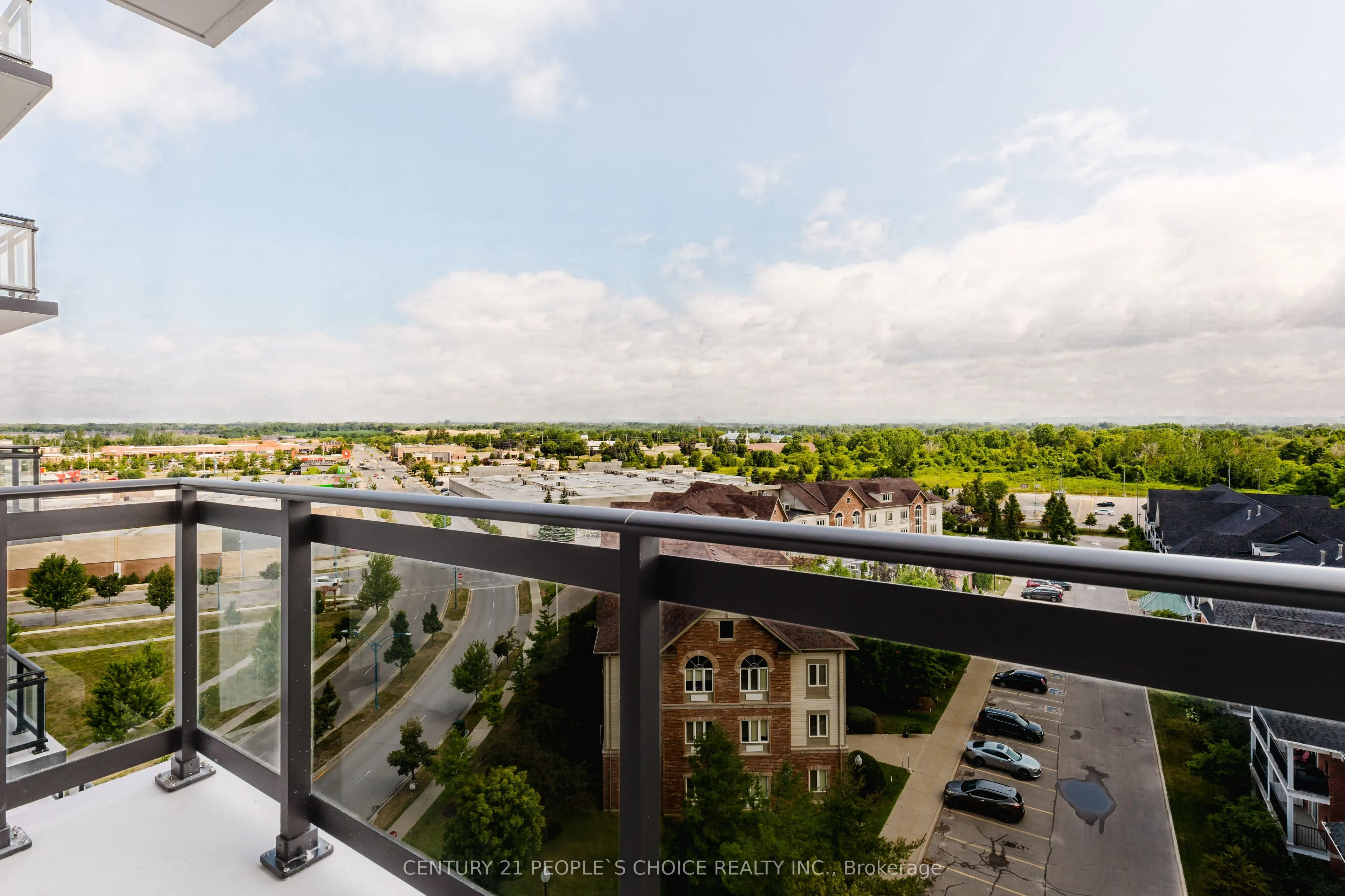 55 Clarington Boulevard, #907