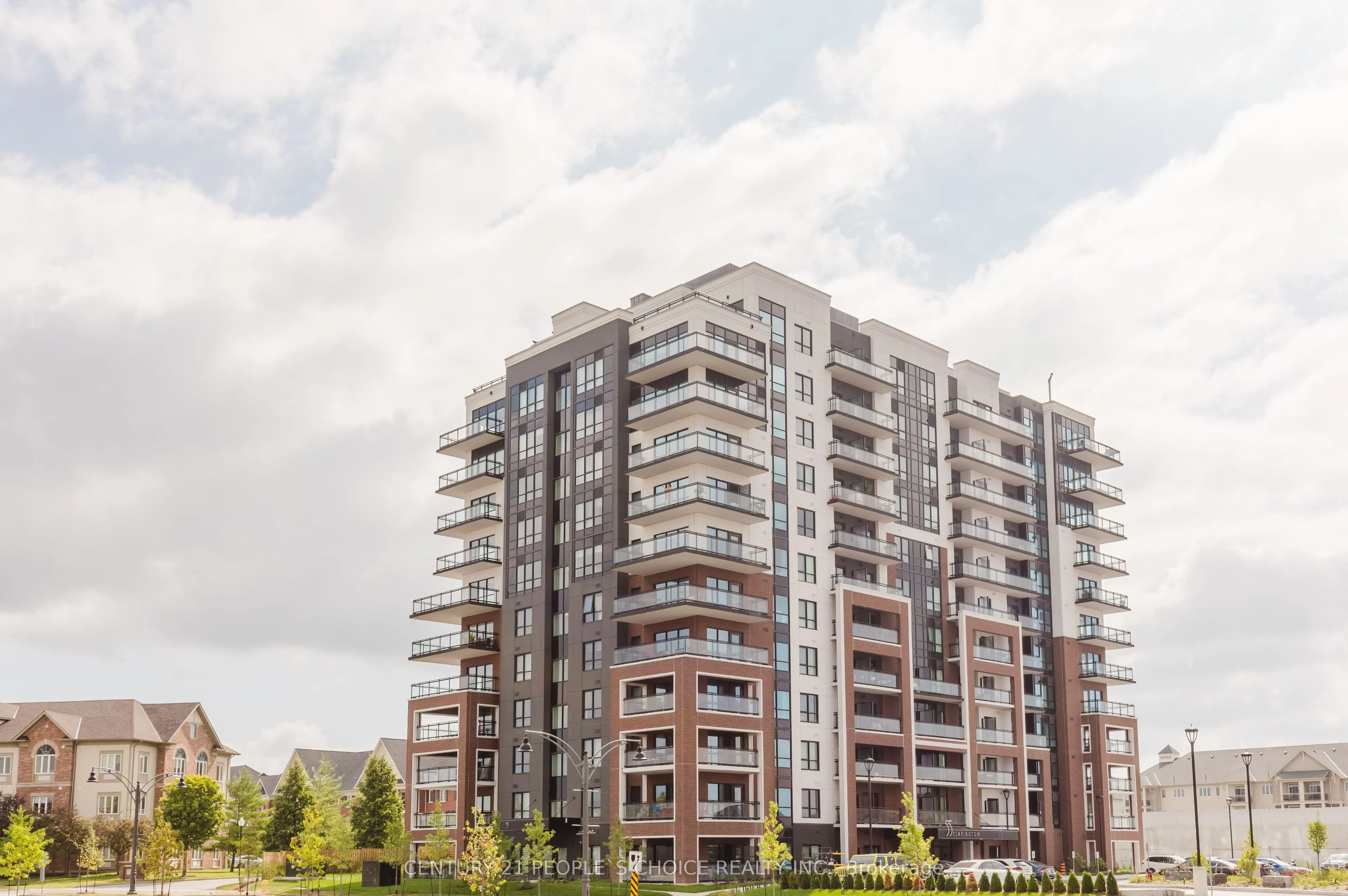 55 Clarington Boulevard, #907