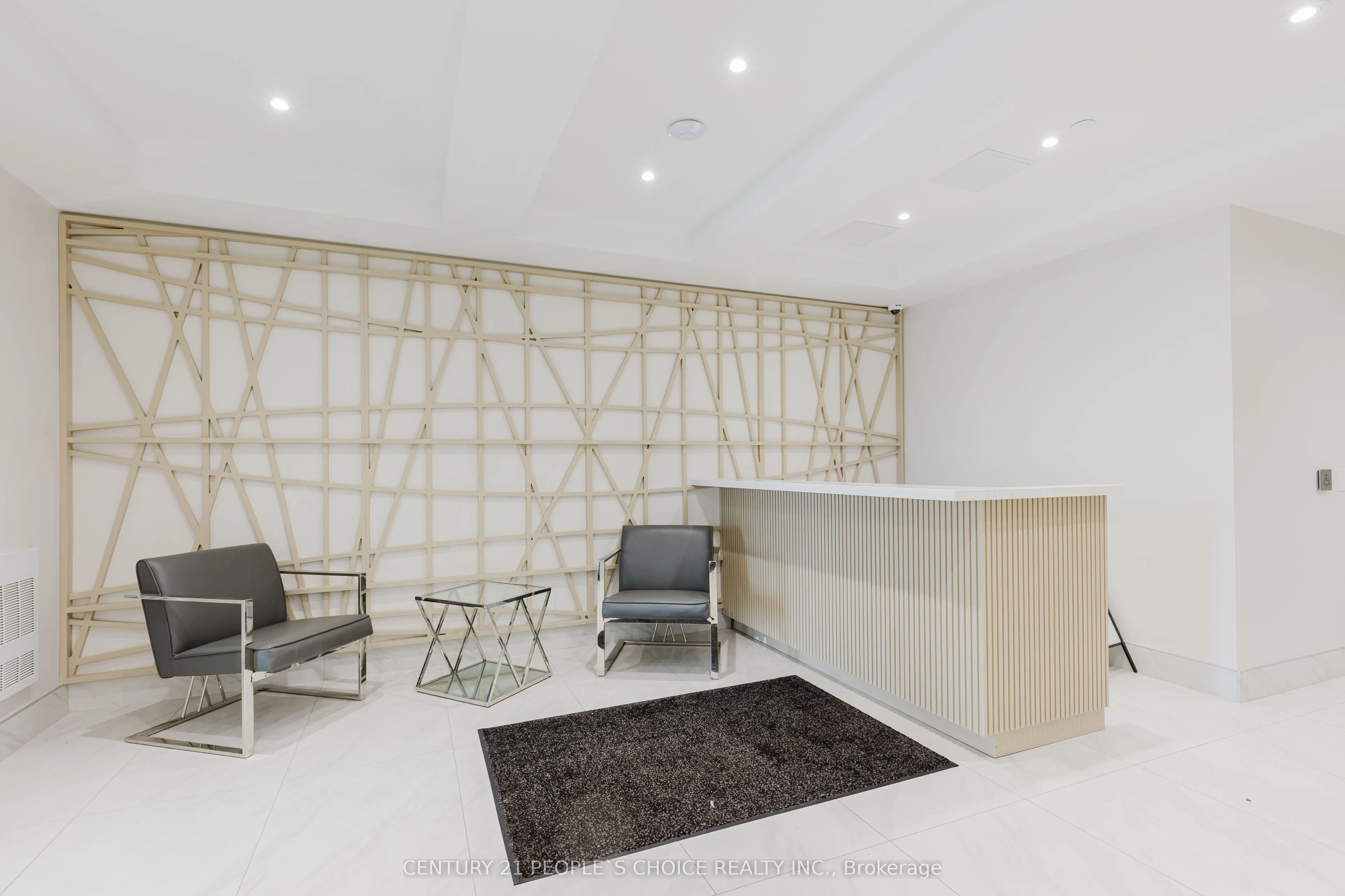 55 Clarington Boulevard, #907