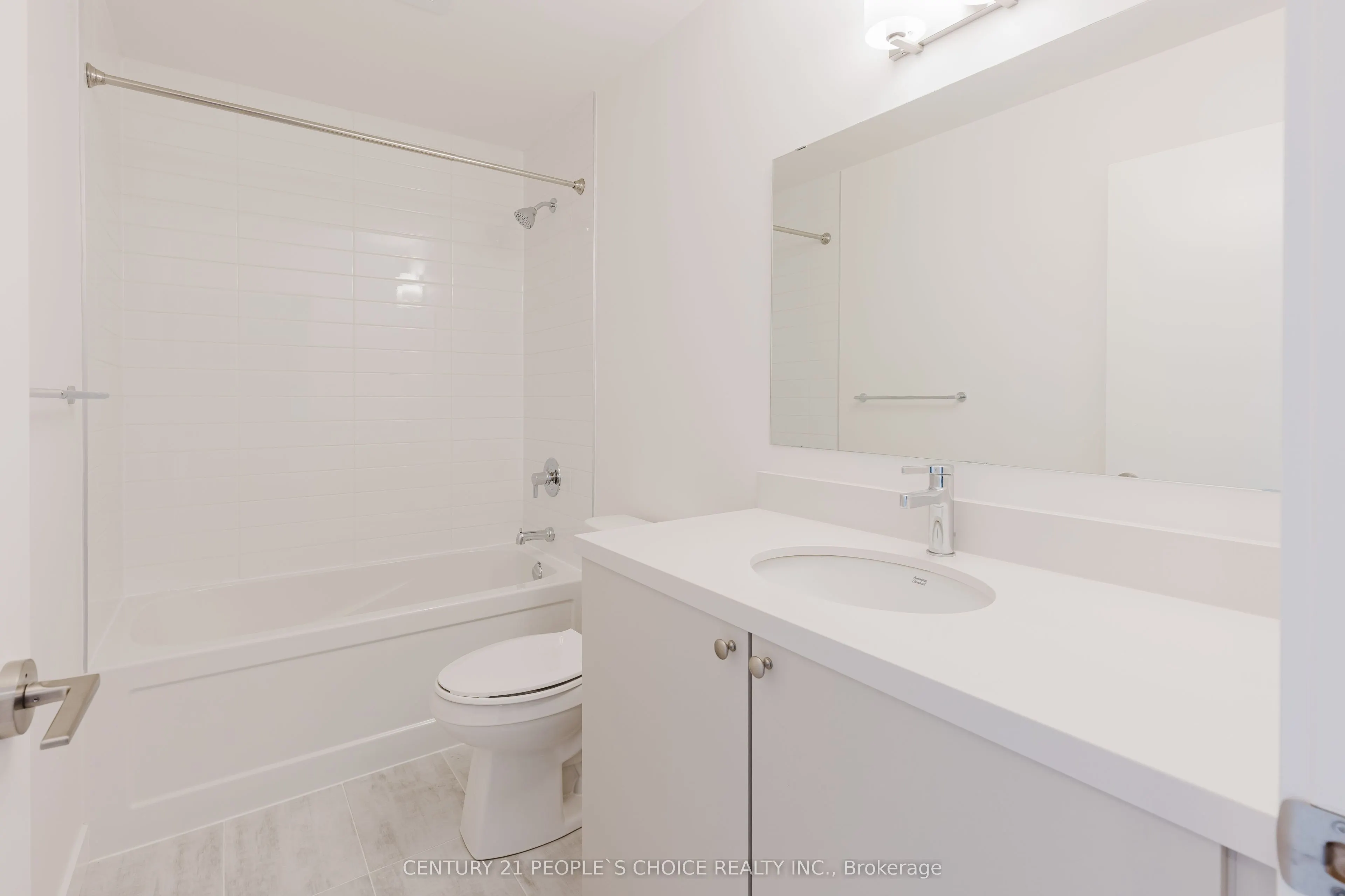 55 Clarington Boulevard, #907