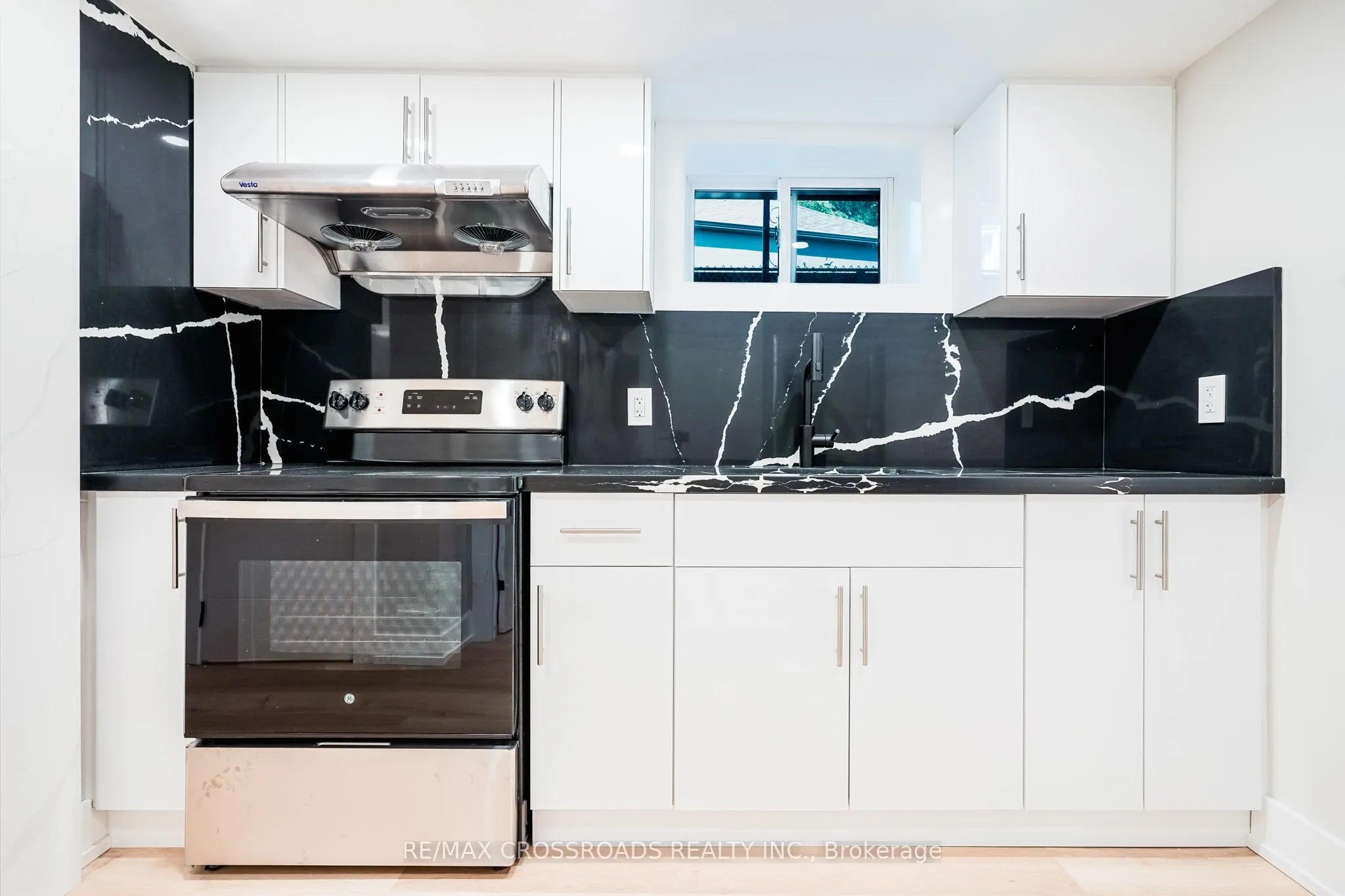 21 Karnwood Drive
