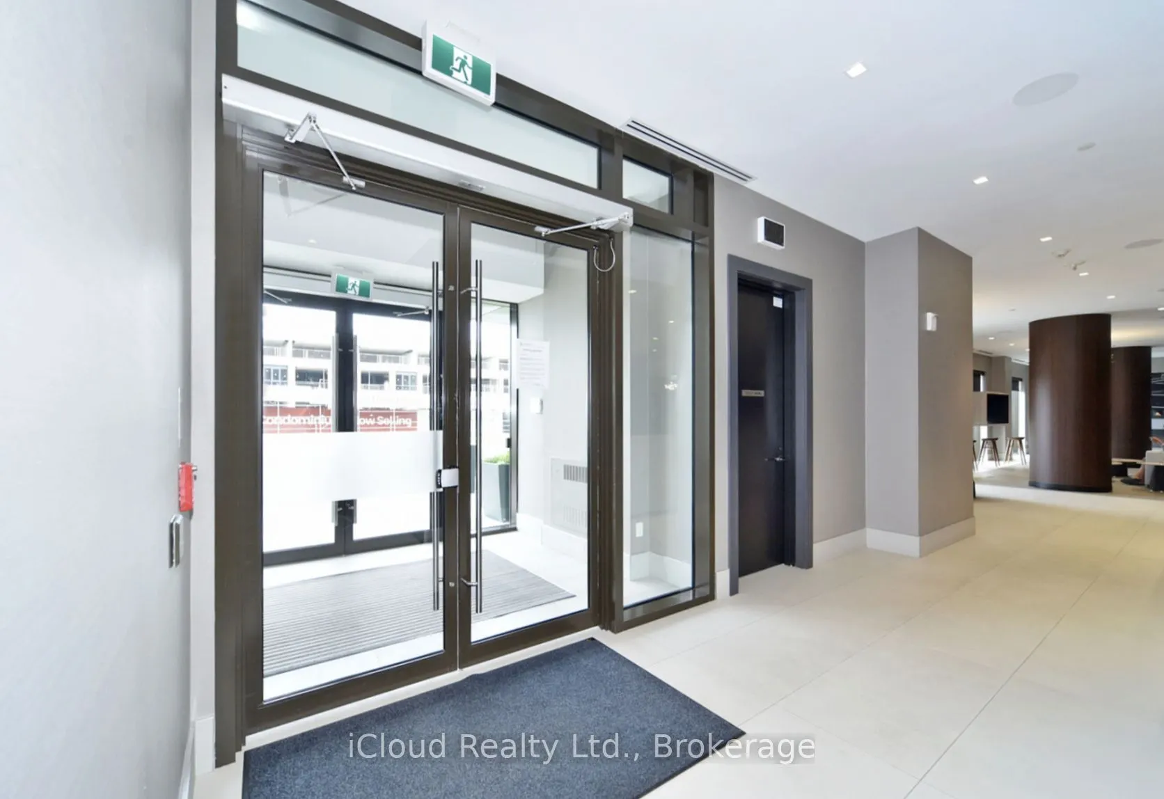 2550 Simcoe Street N, #1616