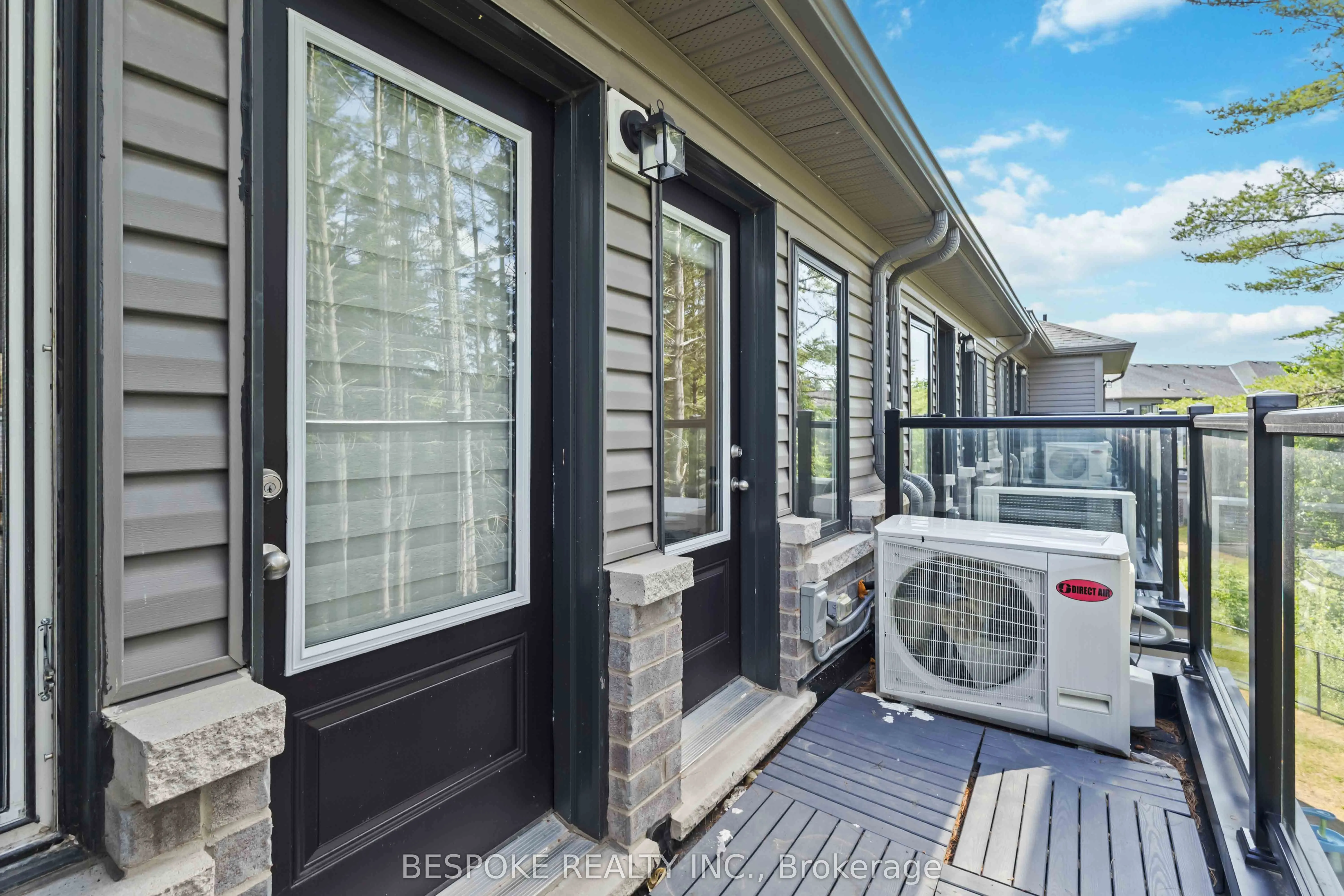 17 Esquire Way