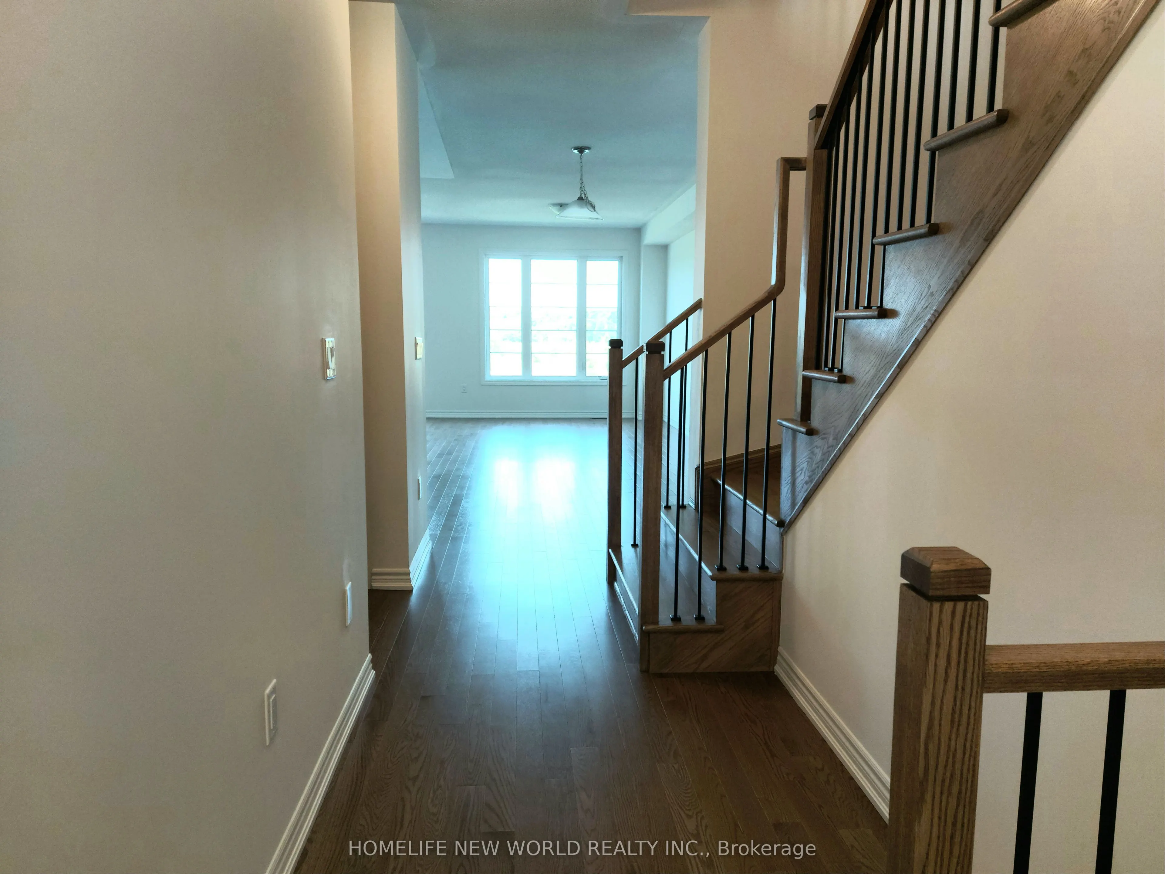 18 Velvet Drive