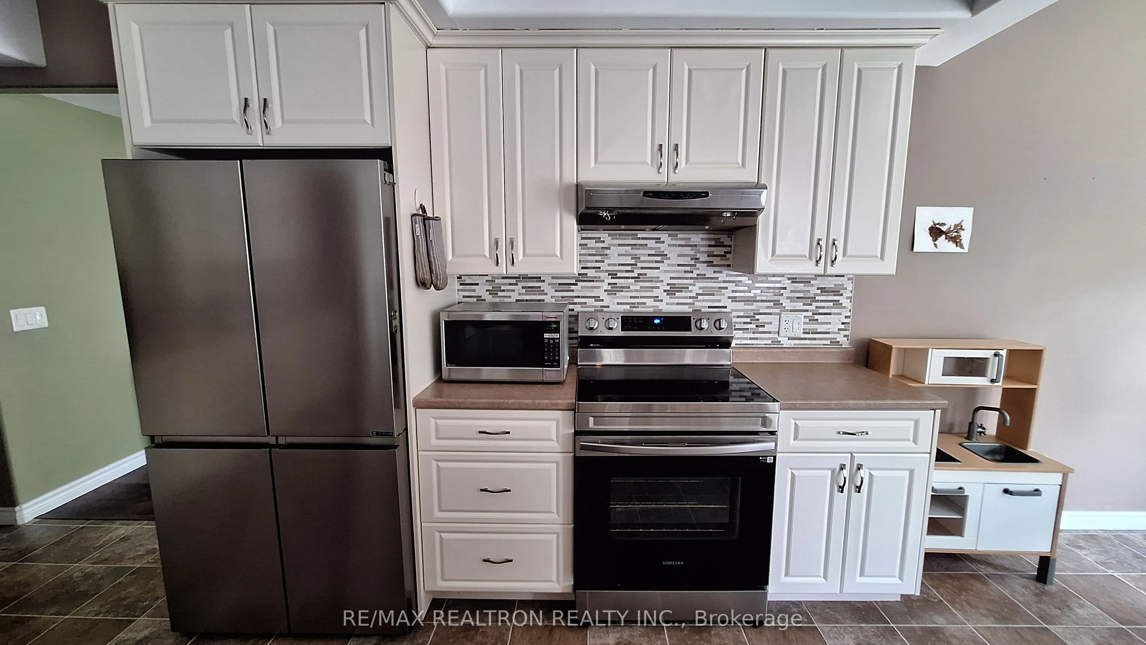 785 3rd Concession, #B