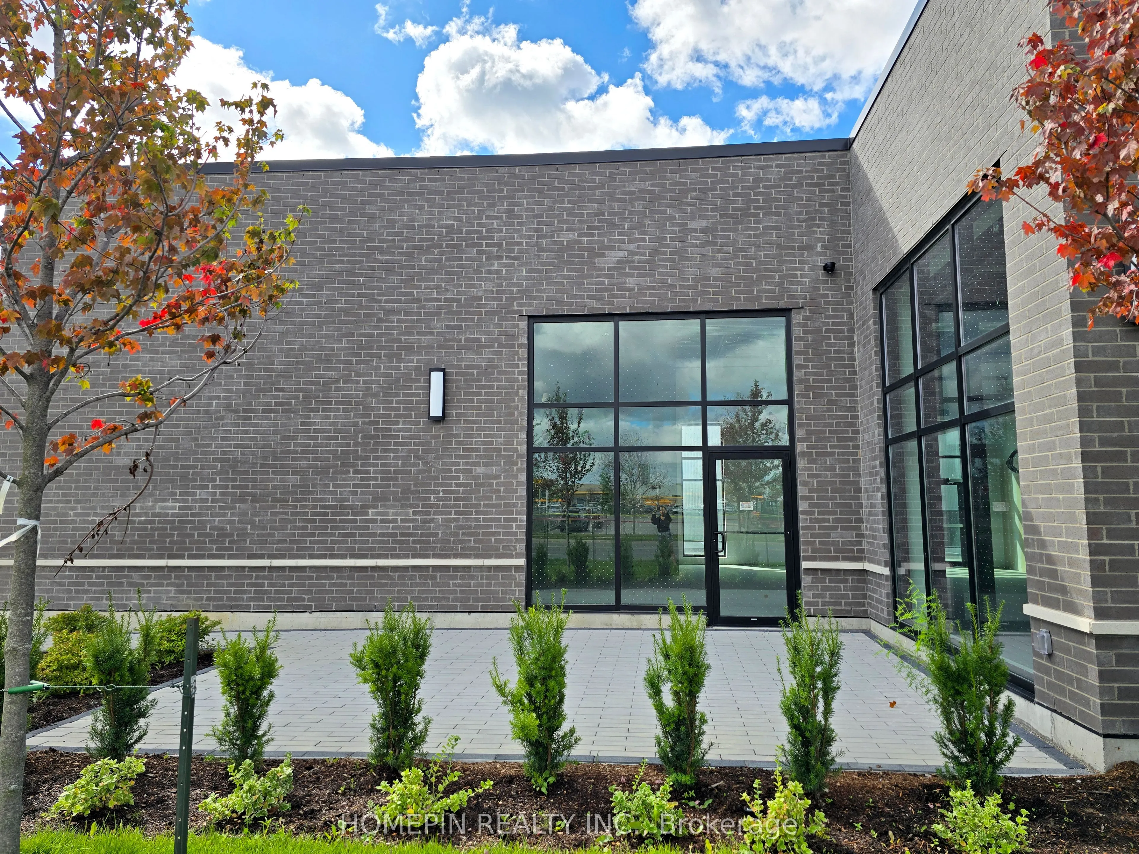 2181 McNicoll Avenue, #11