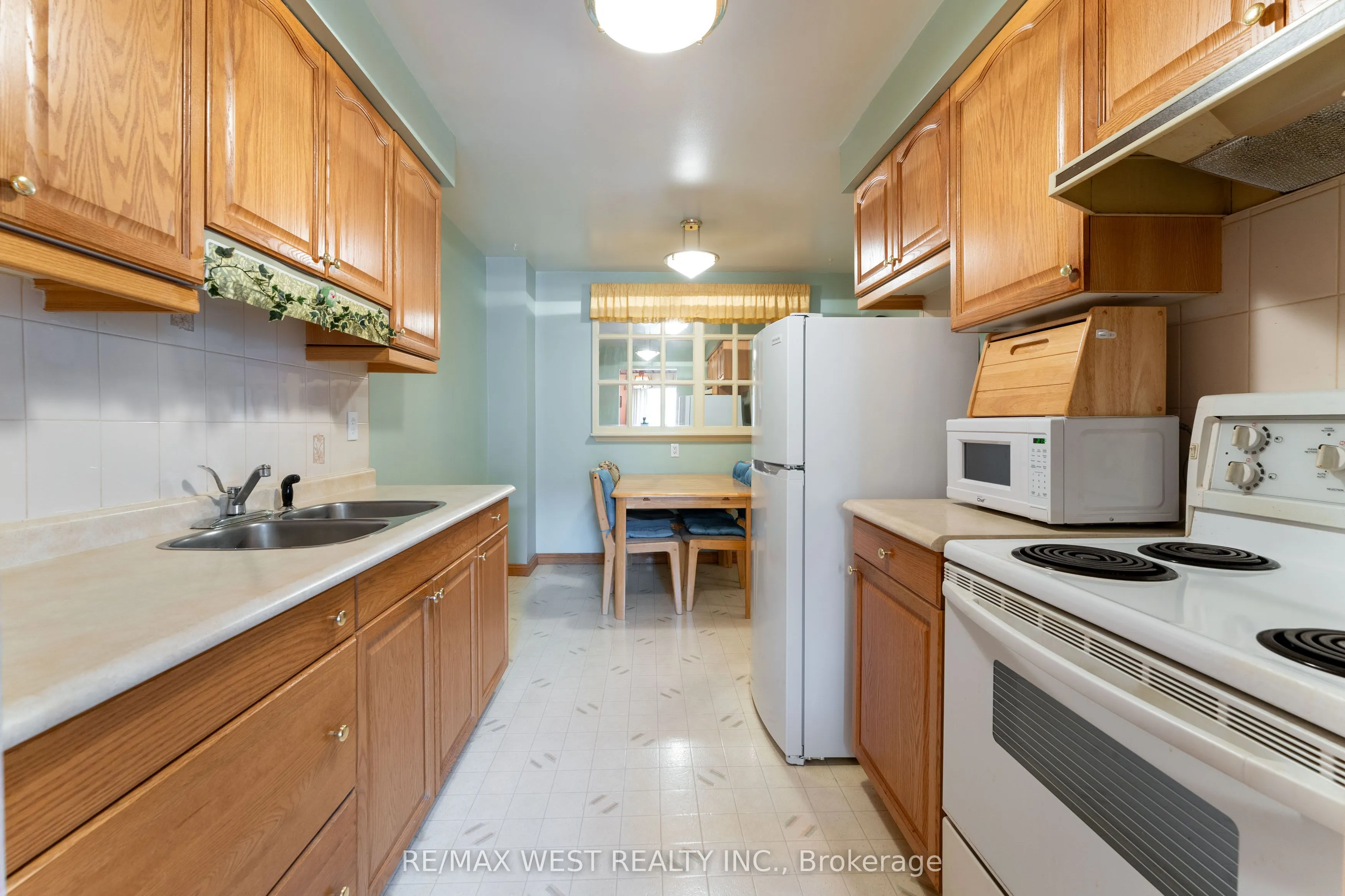 222 Pearson Street, #68
