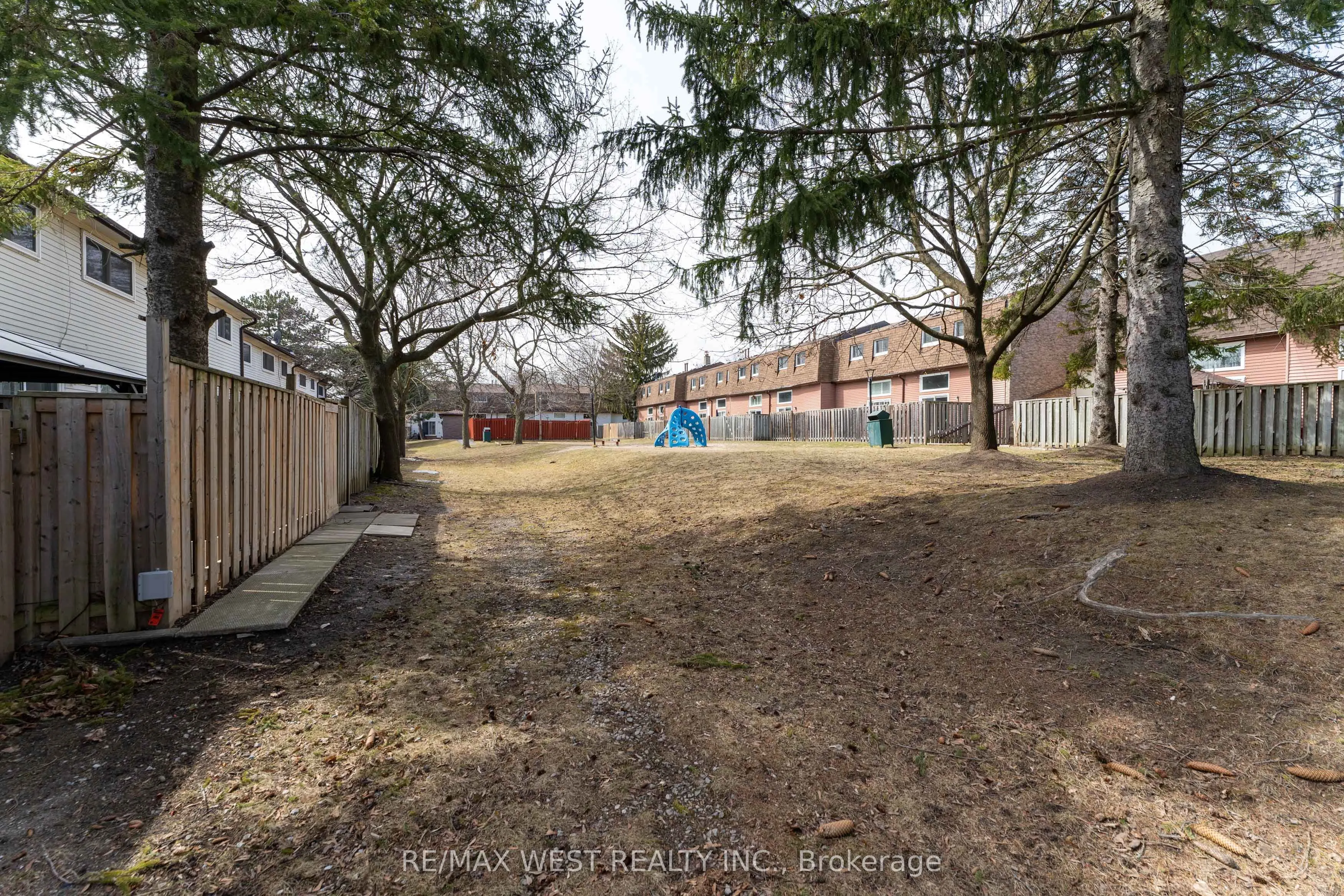 222 Pearson Street, #68