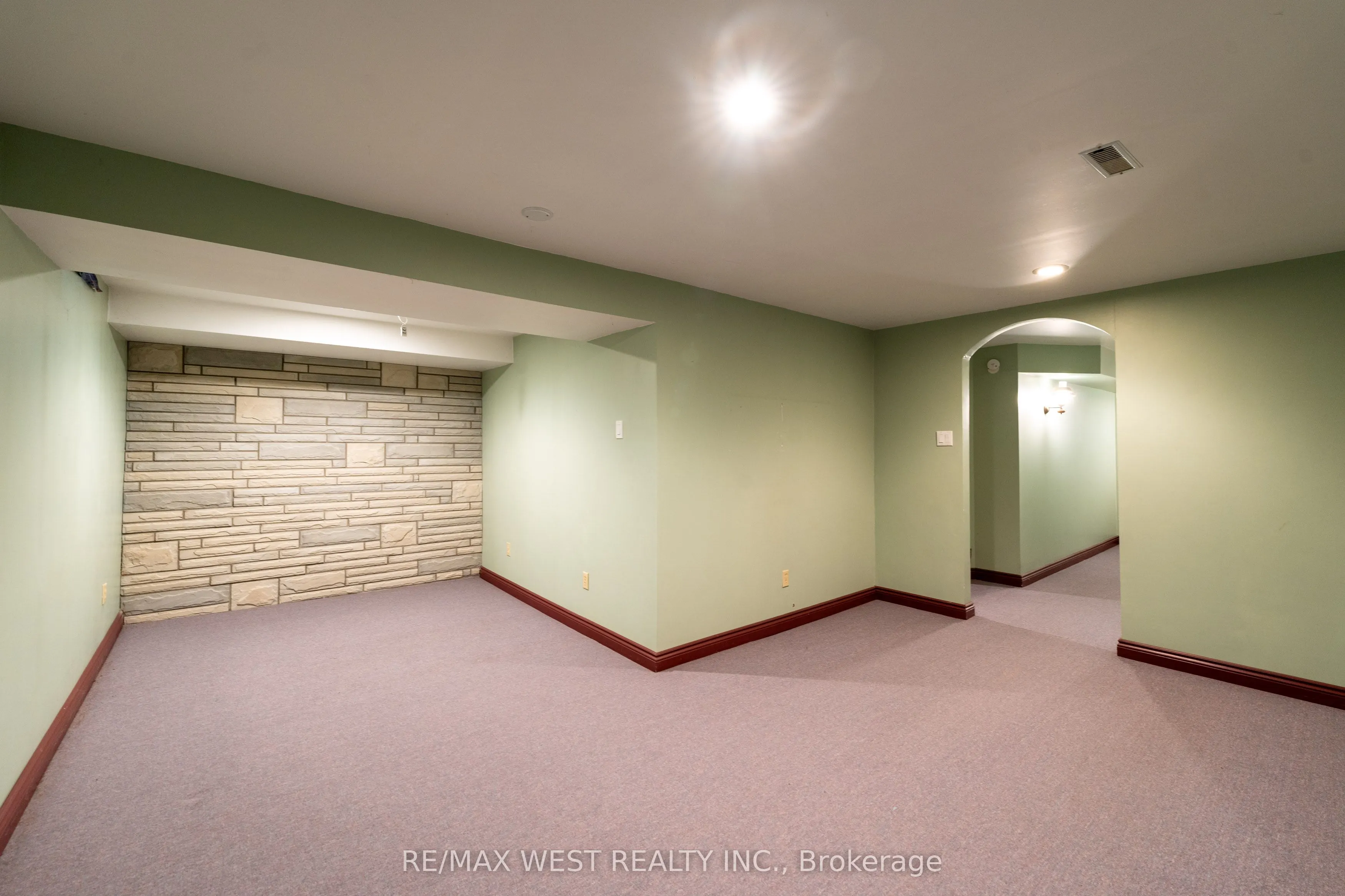 222 Pearson Street, #68
