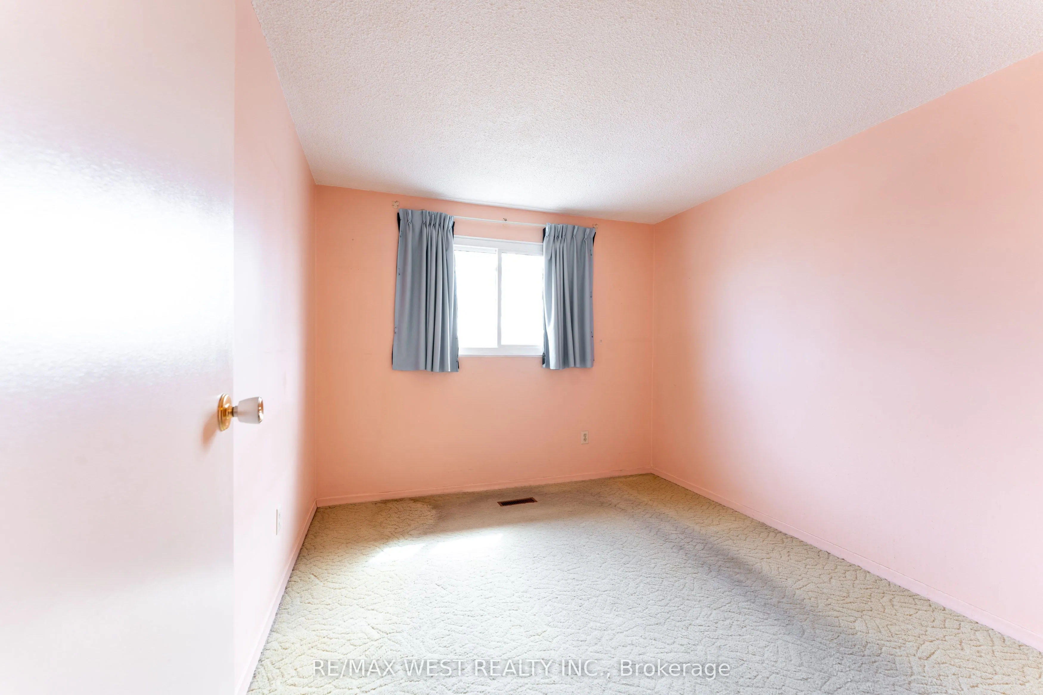 222 Pearson Street, #68