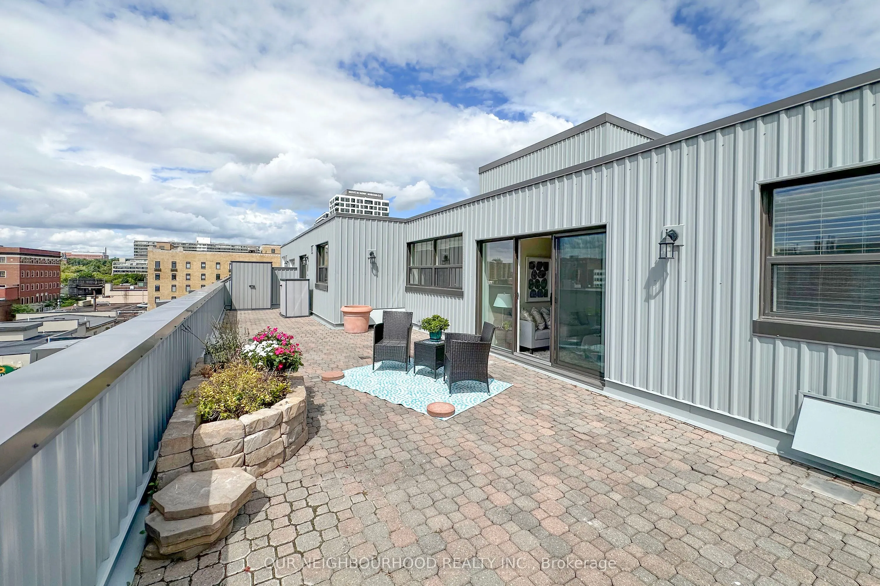 80 Athol Street E, #702