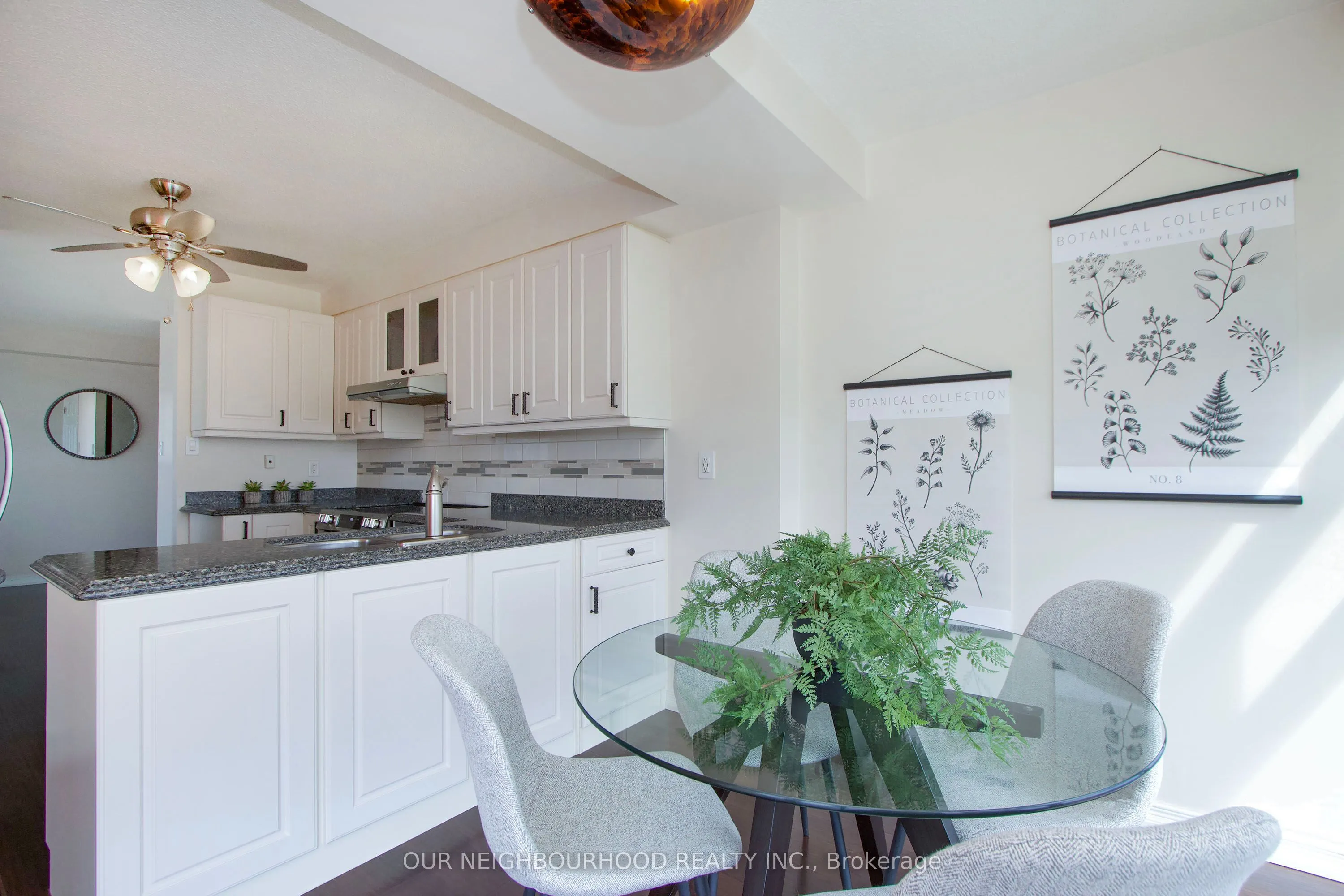 80 Athol Street E, #702
