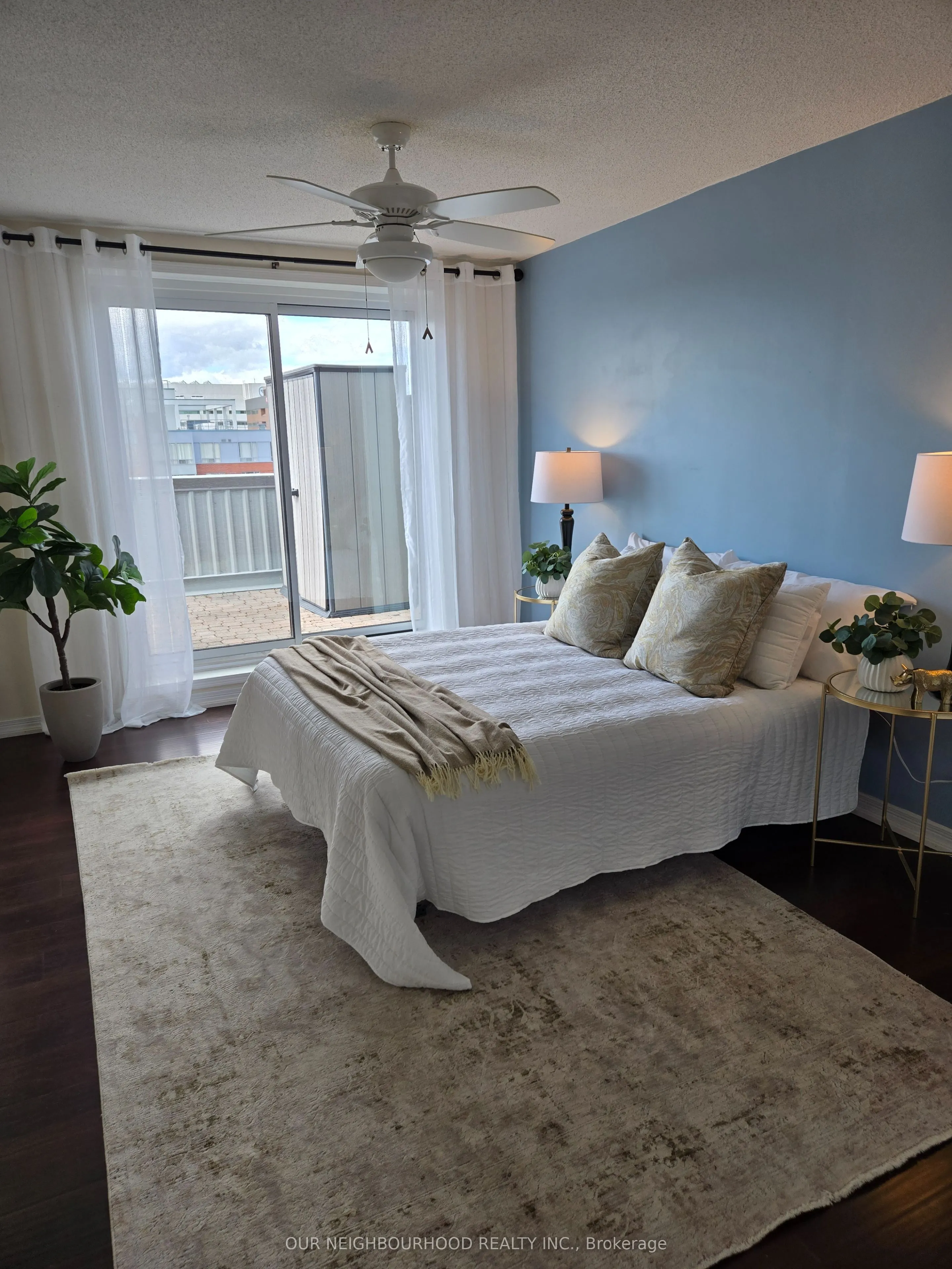 80 Athol Street E, #702