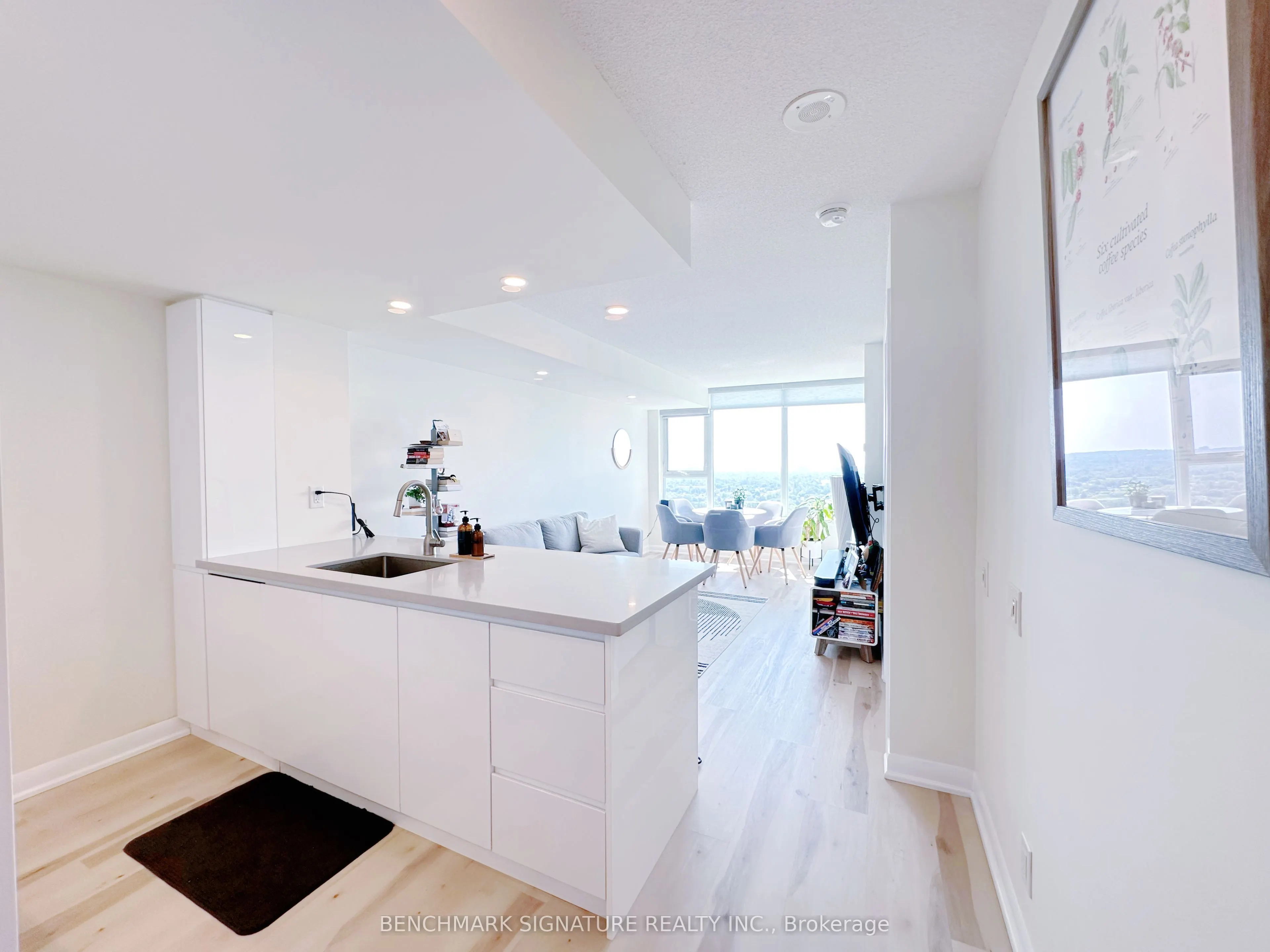 190 Borough Drive, #3007