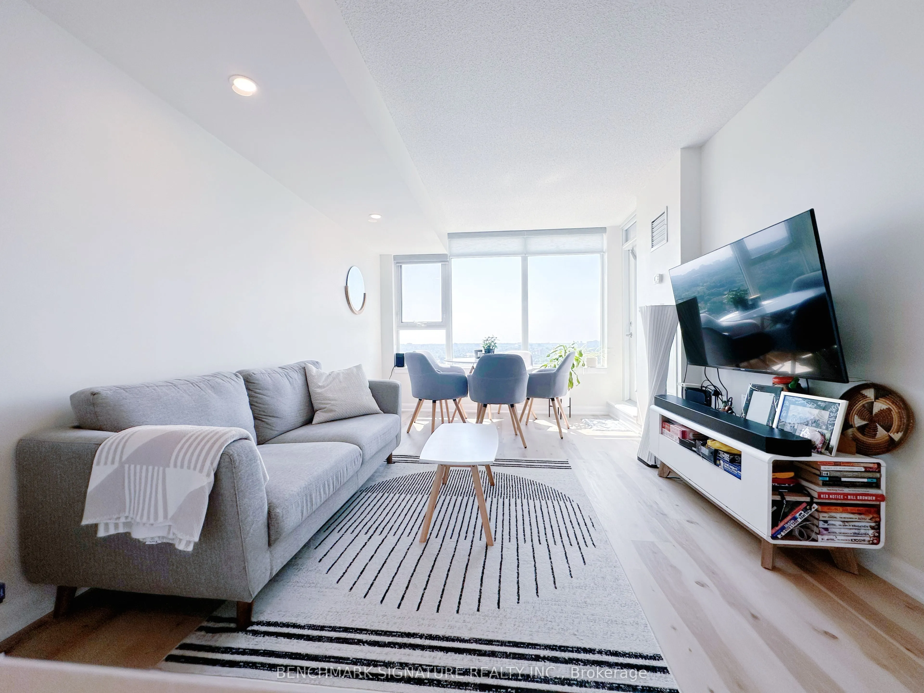 190 Borough Drive, #3007