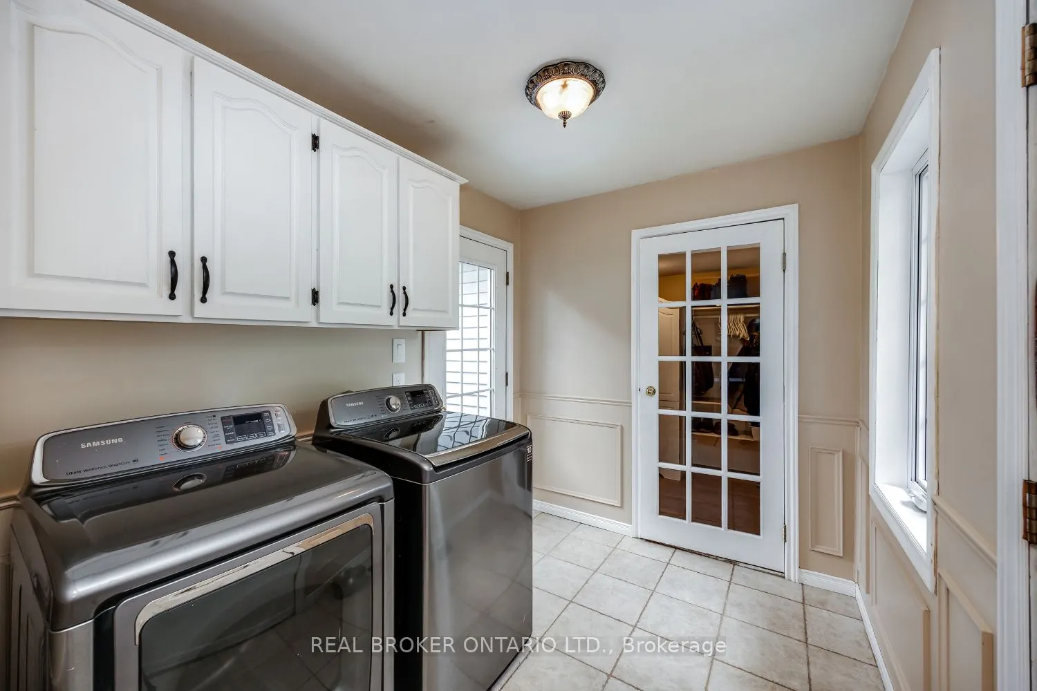 10 Brownsville Court