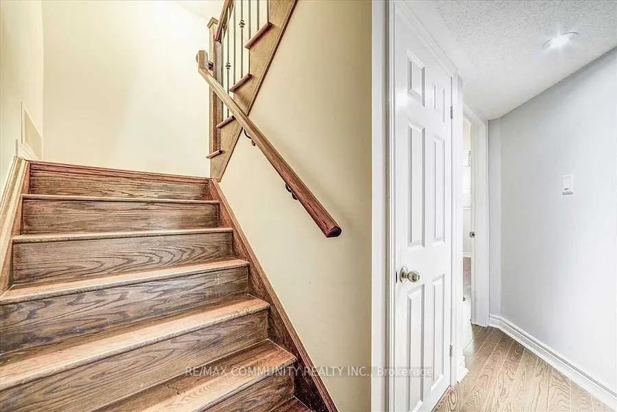 52 Zezel Way
